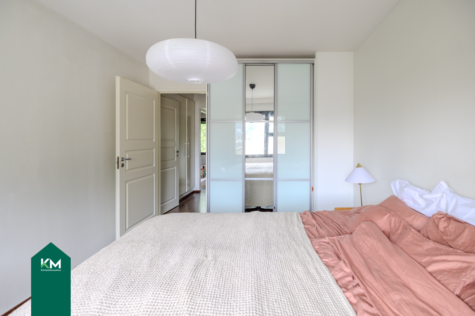 Viestitie 21, Rajakylä, Vantaa