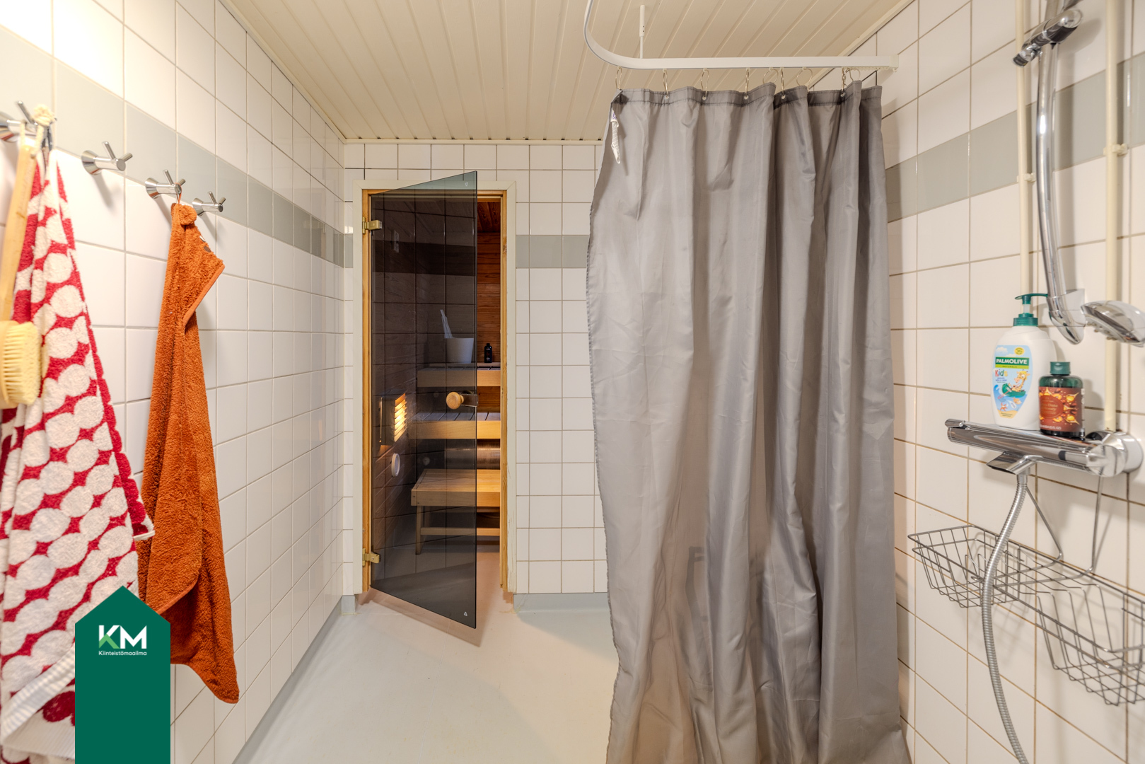 Viestitie 21, Rajakylä, Vantaa