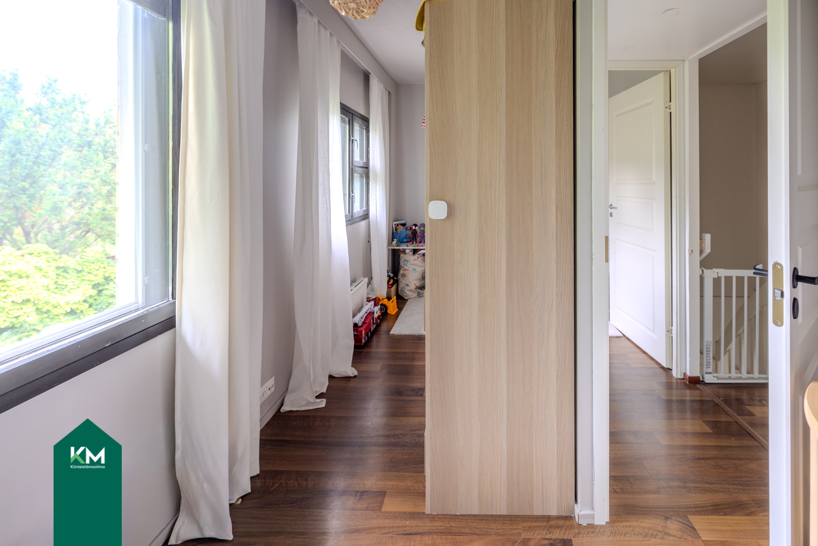 Viestitie 21, Rajakylä, Vantaa