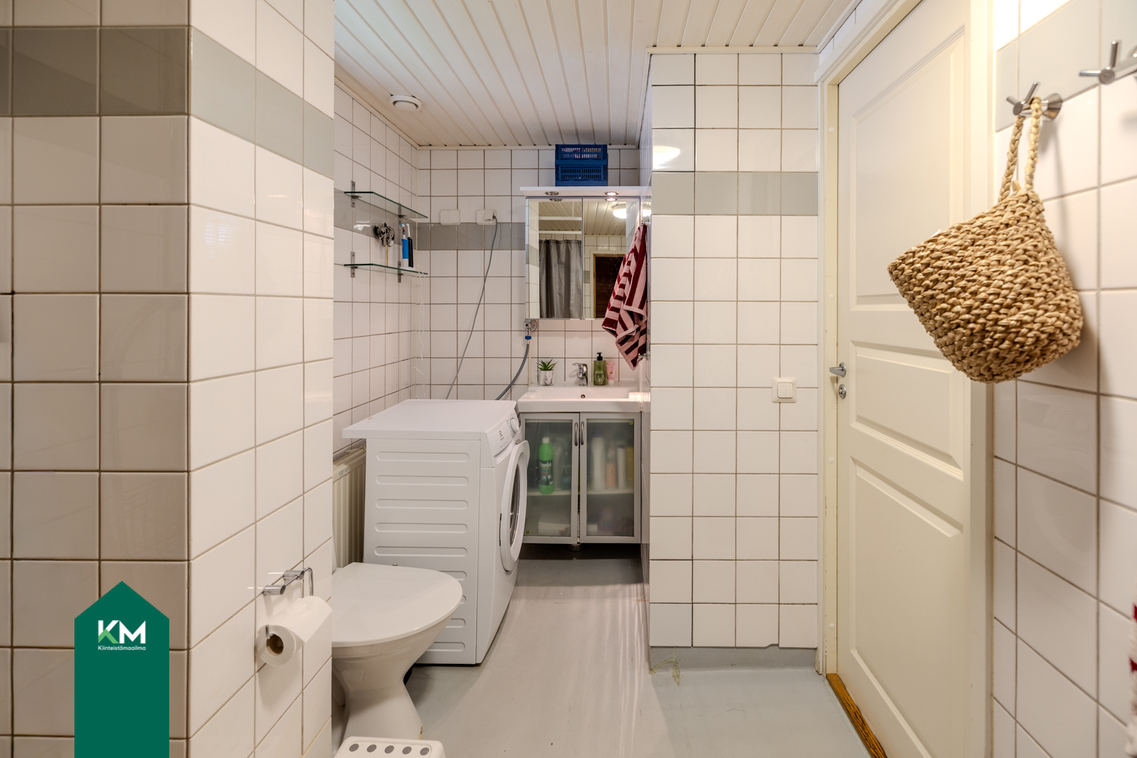 Viestitie 21, Rajakylä, Vantaa