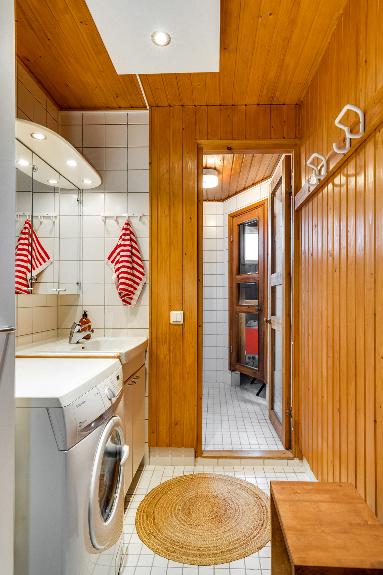 Kuninkaankatu 10, Tampere