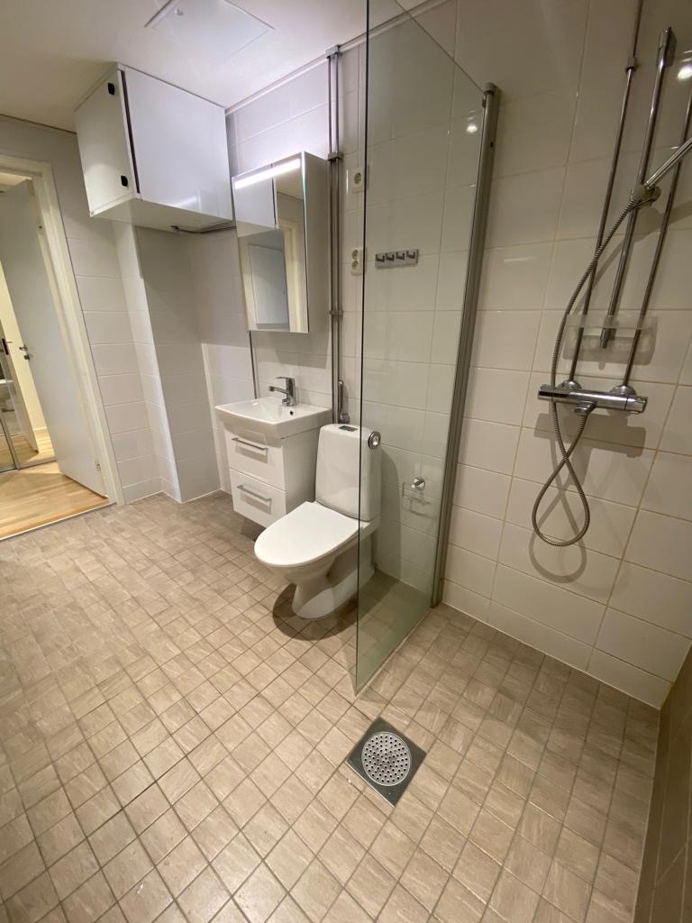 Lekatie 19, Karjasilta, Oulu