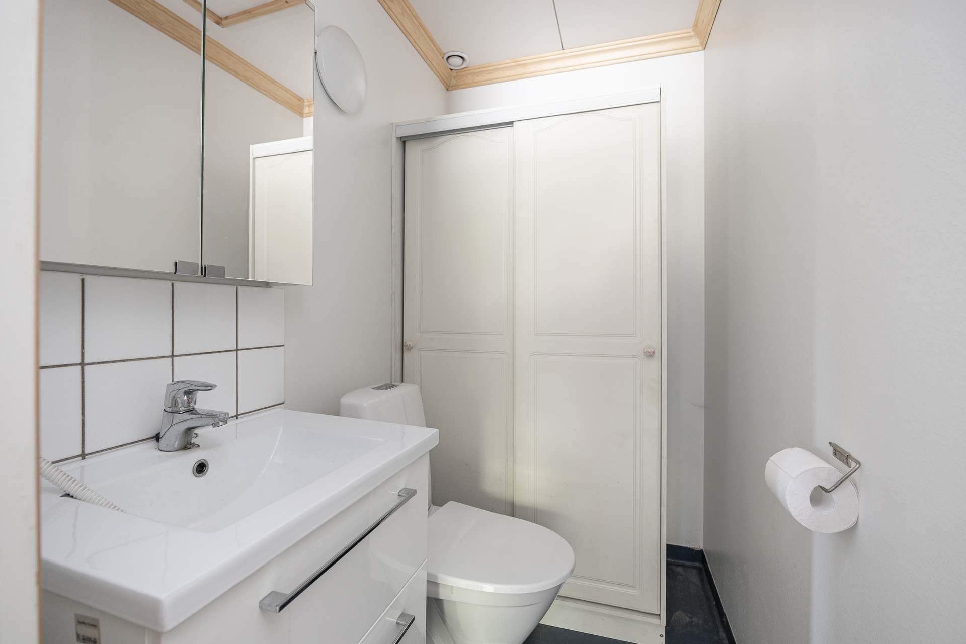 Erillinen wc II