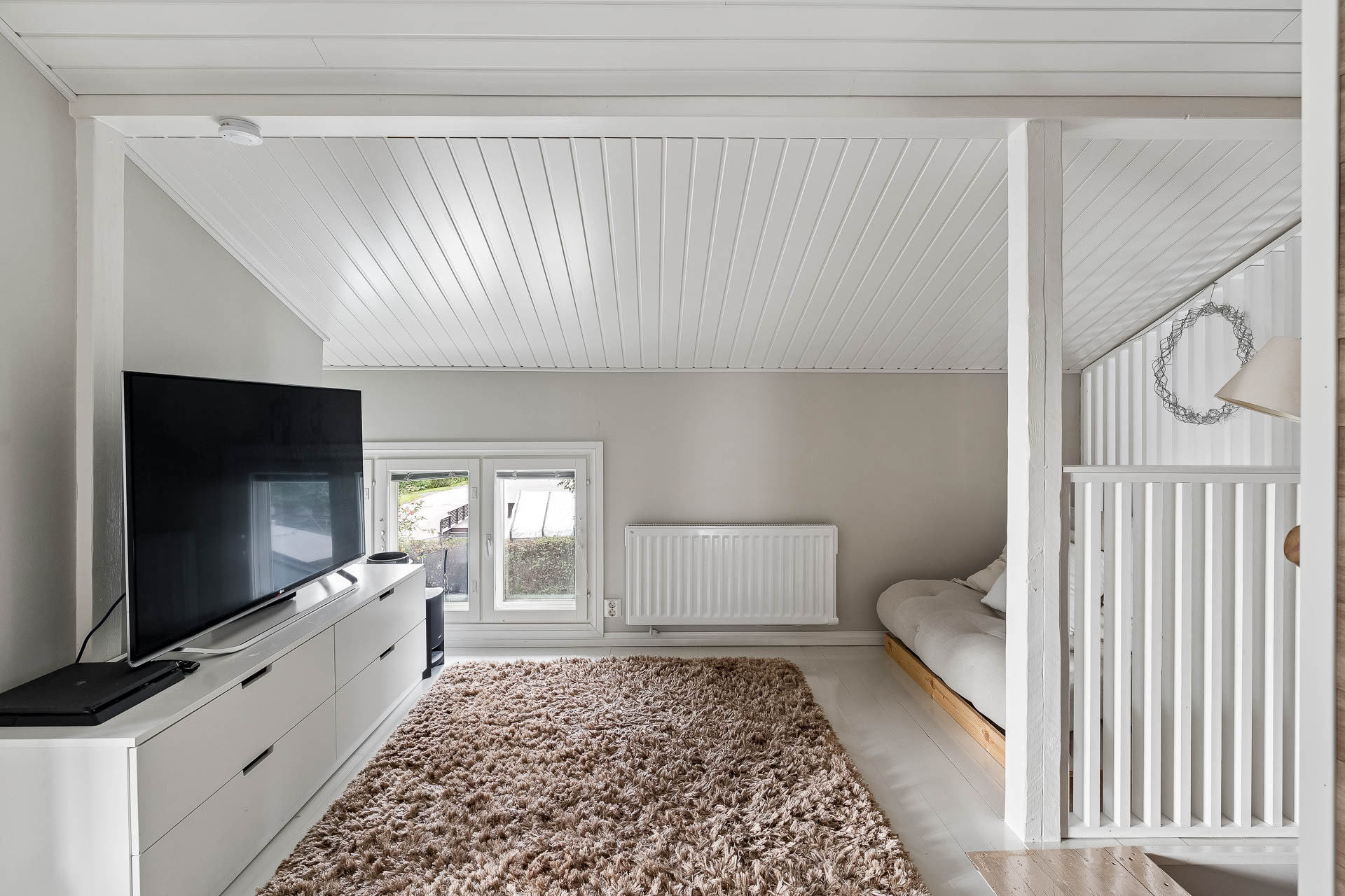 Mesimarjapolku 1, Järnböle, Porvoo