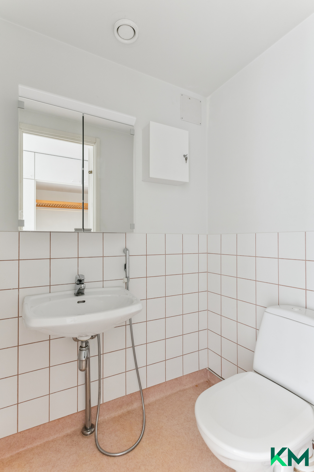 Erillinen wc