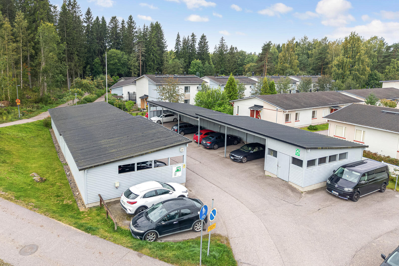 Hangontie 51, Veikkari, Hyvinkää