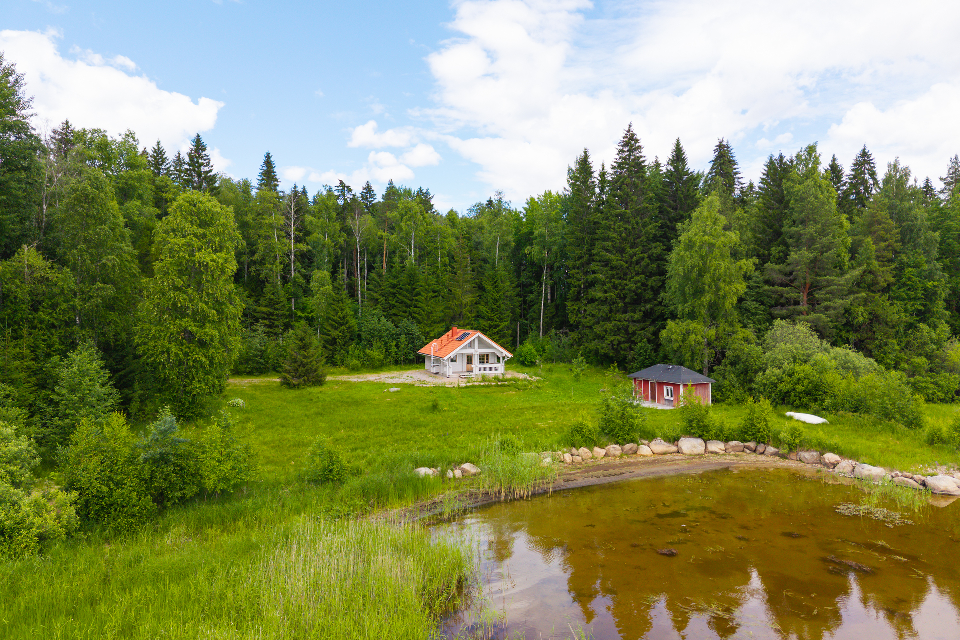 Mäkeläntie 267, Laukaa