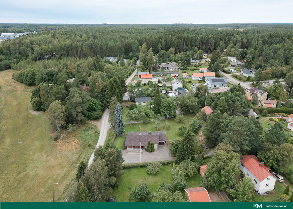 Petterinpellontie 8, Mahittula, Raisio