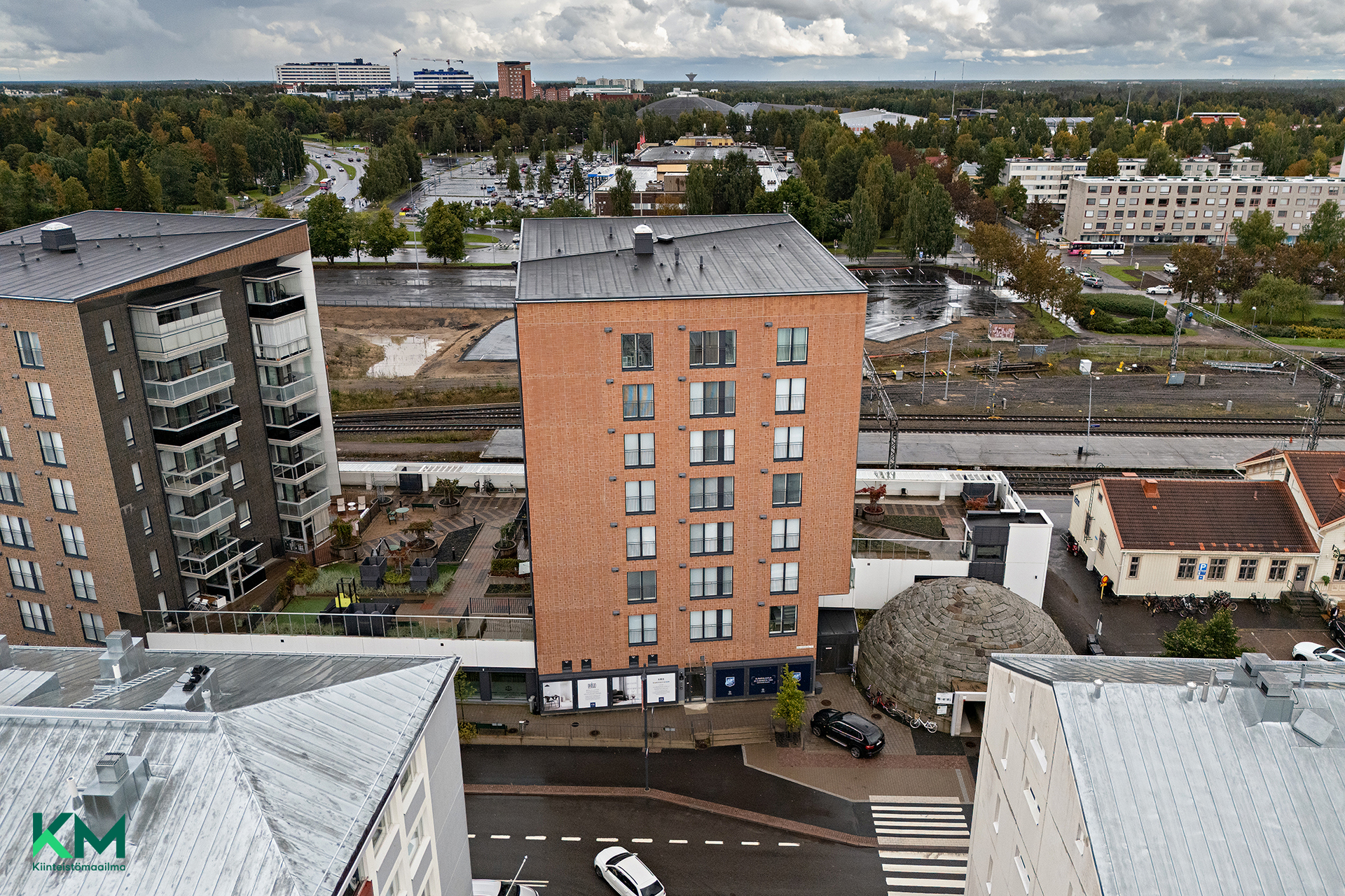 Rautatienkatu 1, Keskusta, Oulu