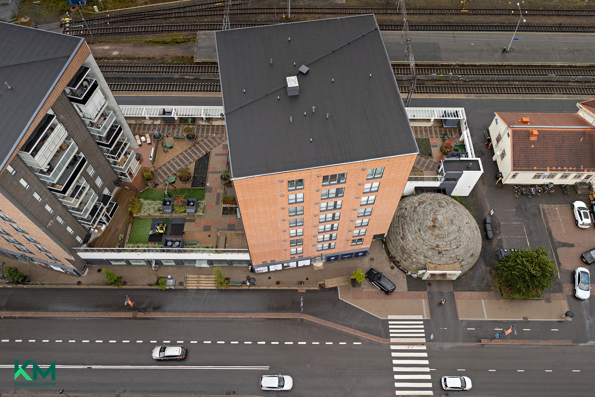 Rautatienkatu 1, Keskusta, Oulu