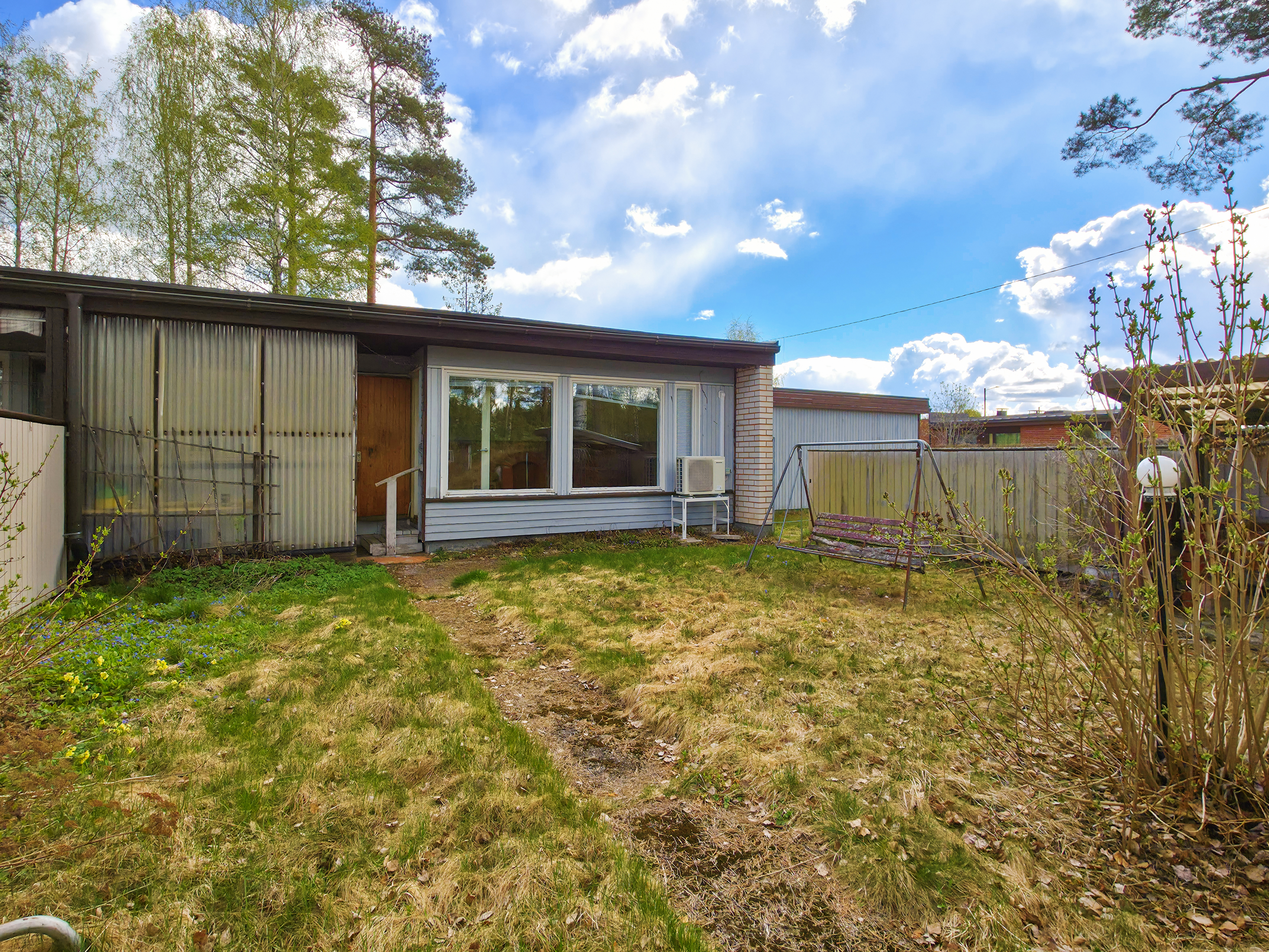 Haukitie 4, SAIMAANHARJU