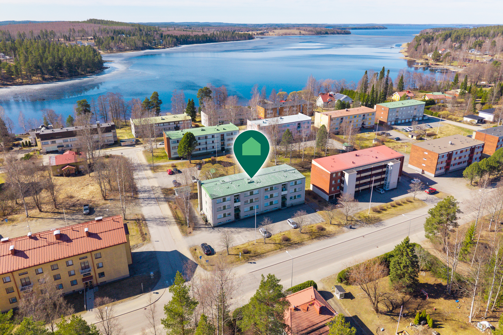 Keskitie 13, Keskusta, Viitasaari
