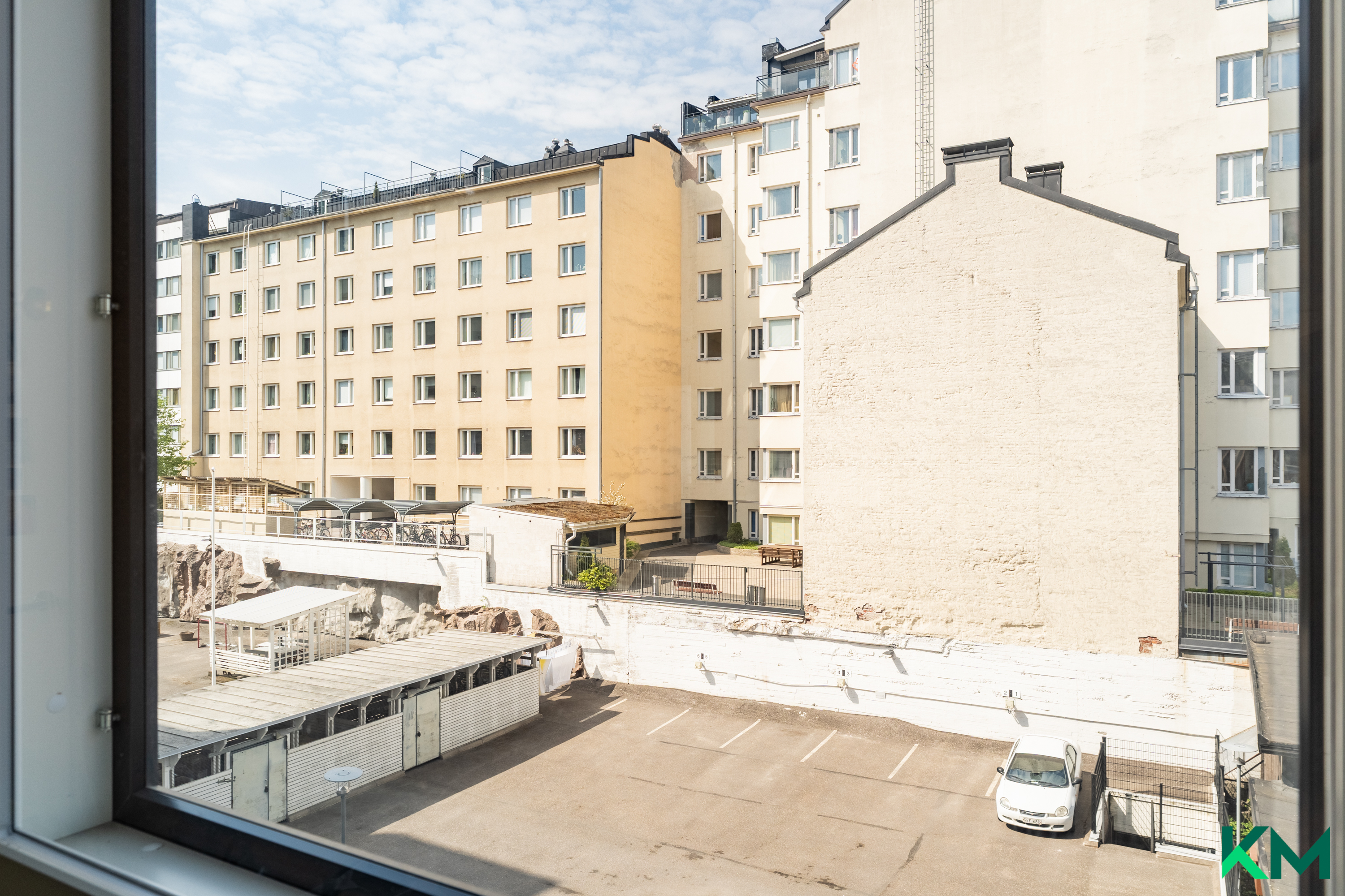 Näkymät sisäpihalle
