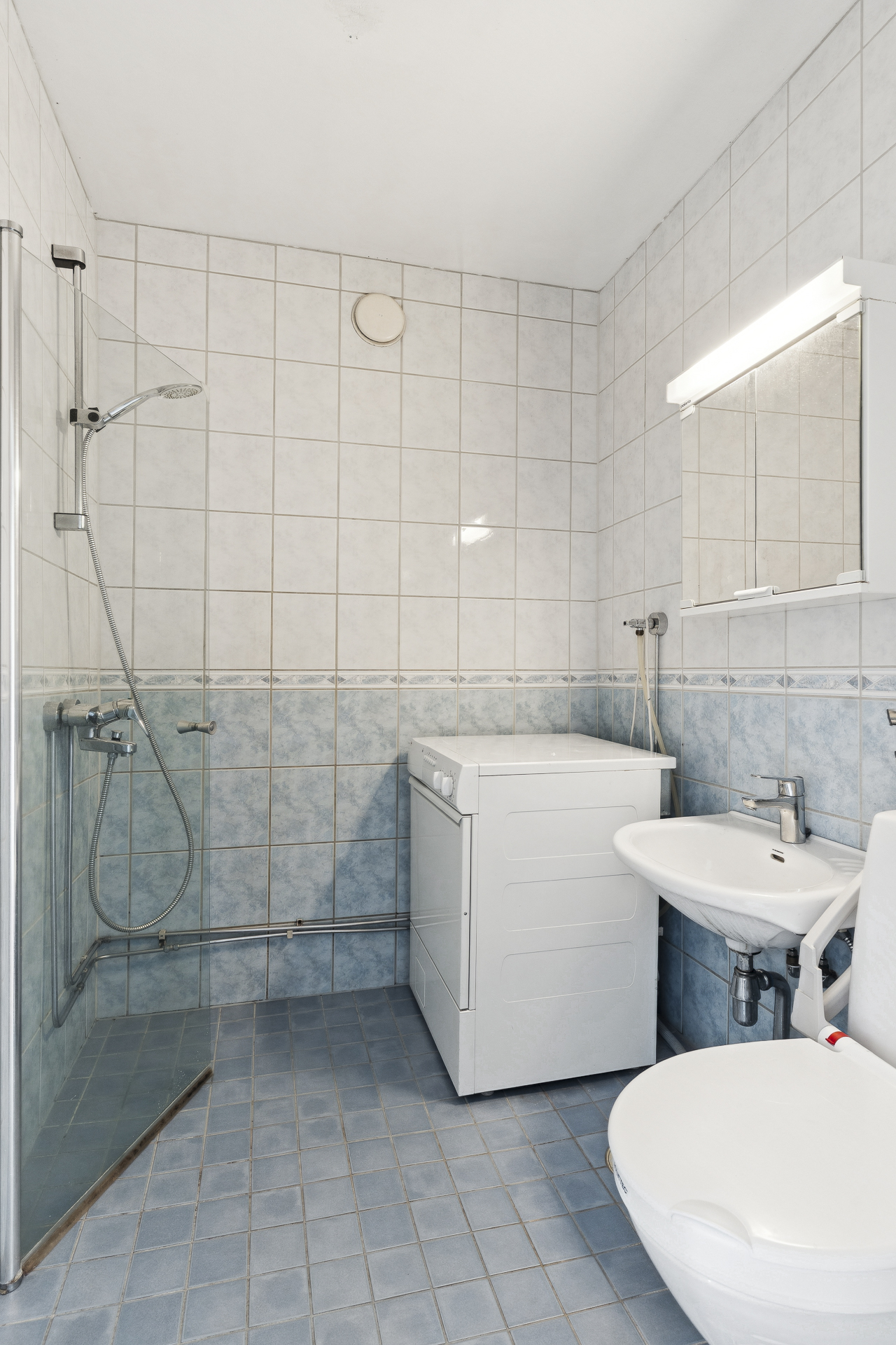 Markkinatie 6, Helsinki