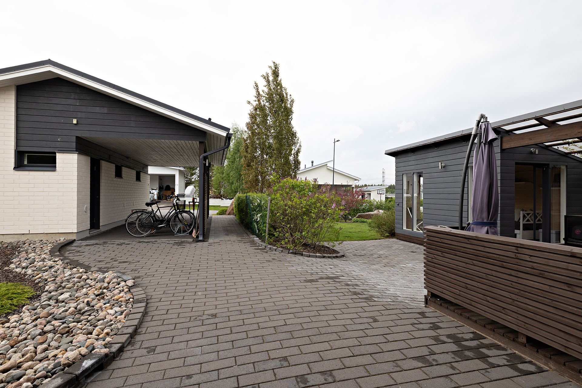 Suojuoksuntie 31, Kivikkokangas, Oulu