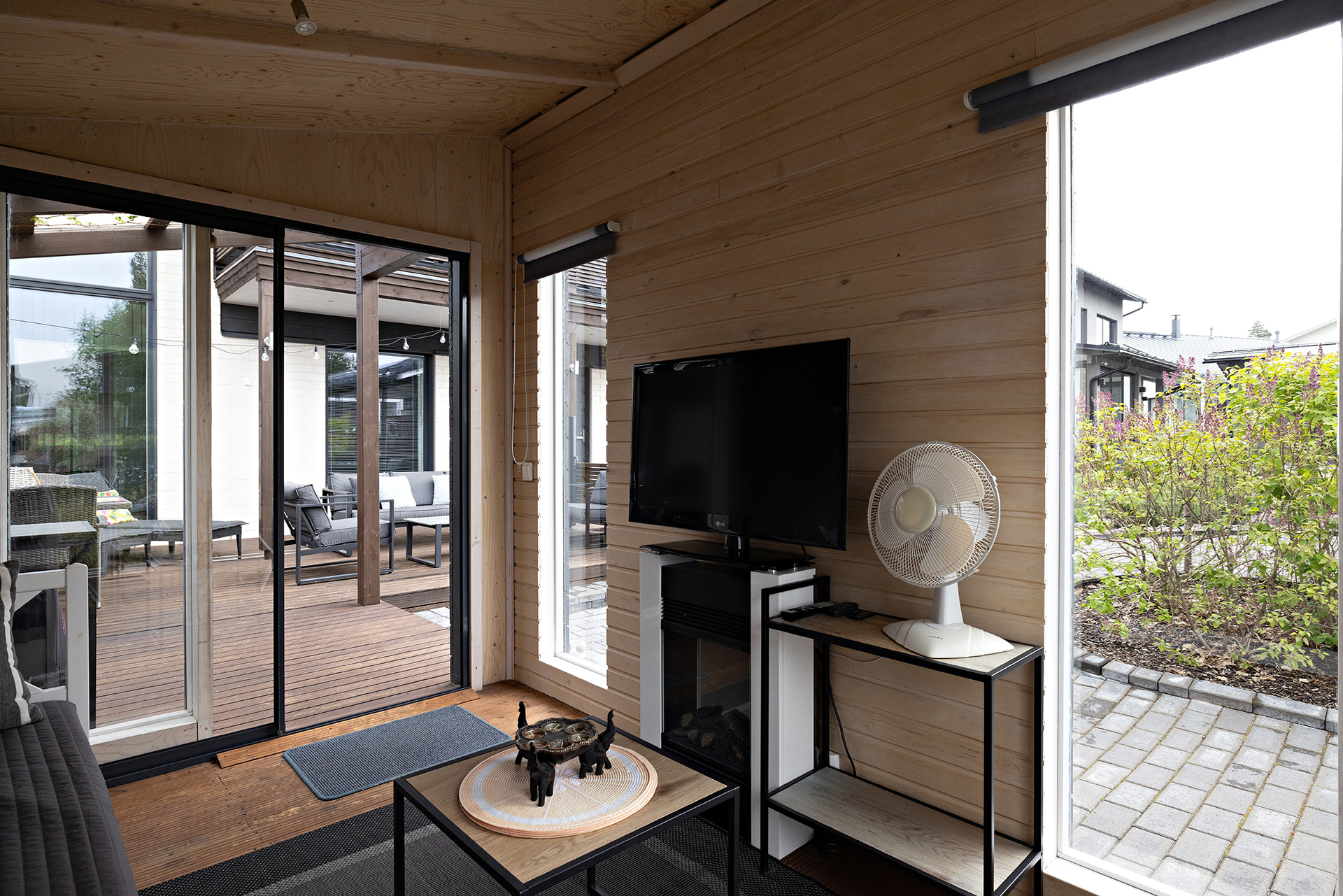 Suojuoksuntie 31, Kivikkokangas, Oulu