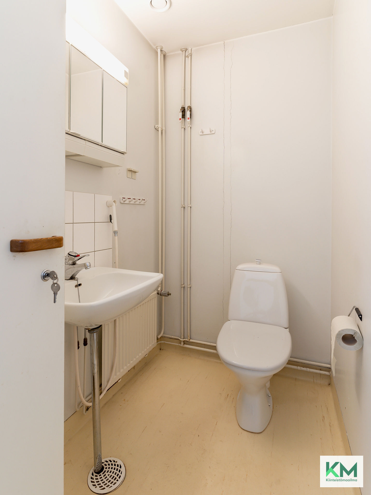 Erillinen wc