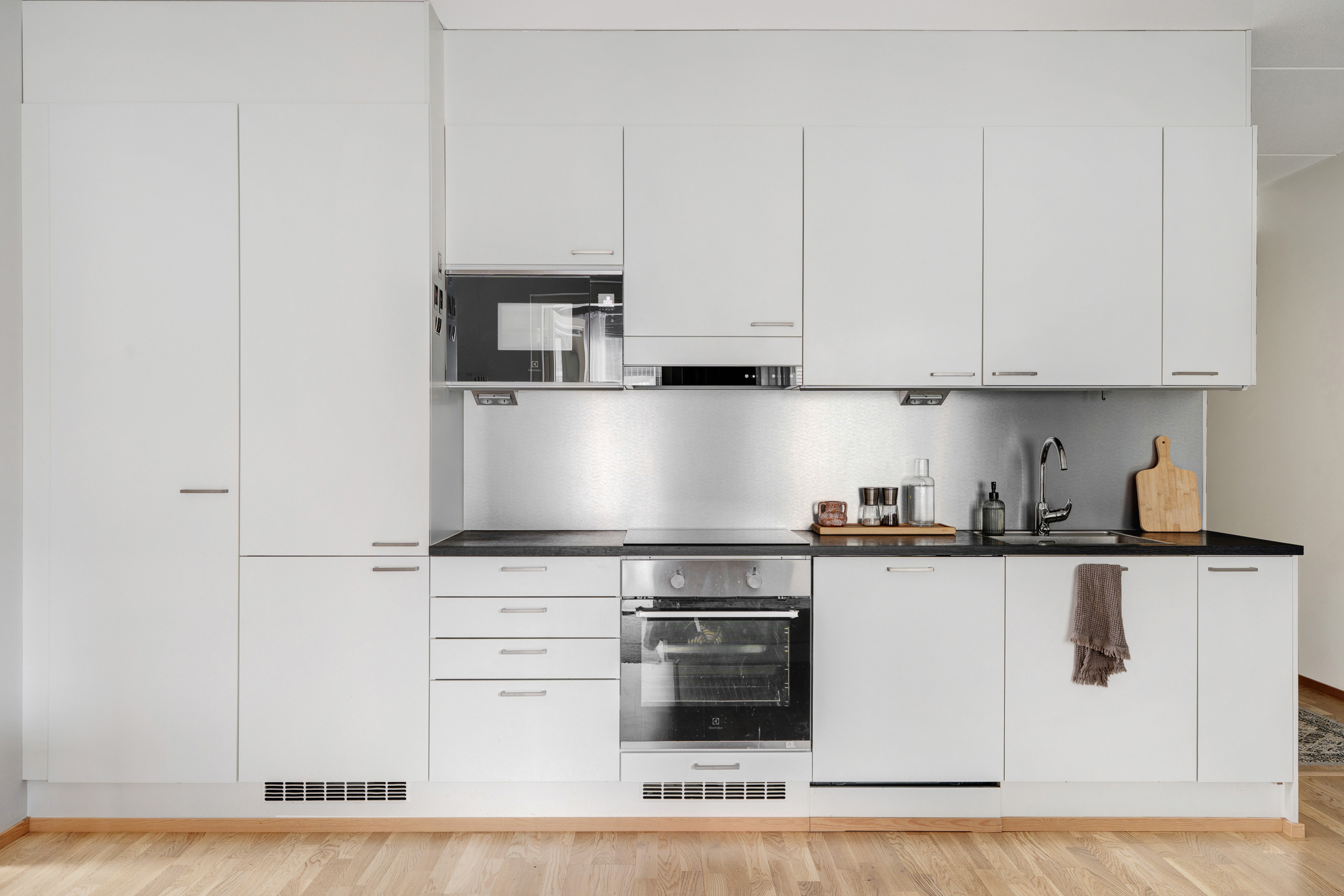 Maisemamaalauksenkatu 4, Kuninkaantammi, Helsinki