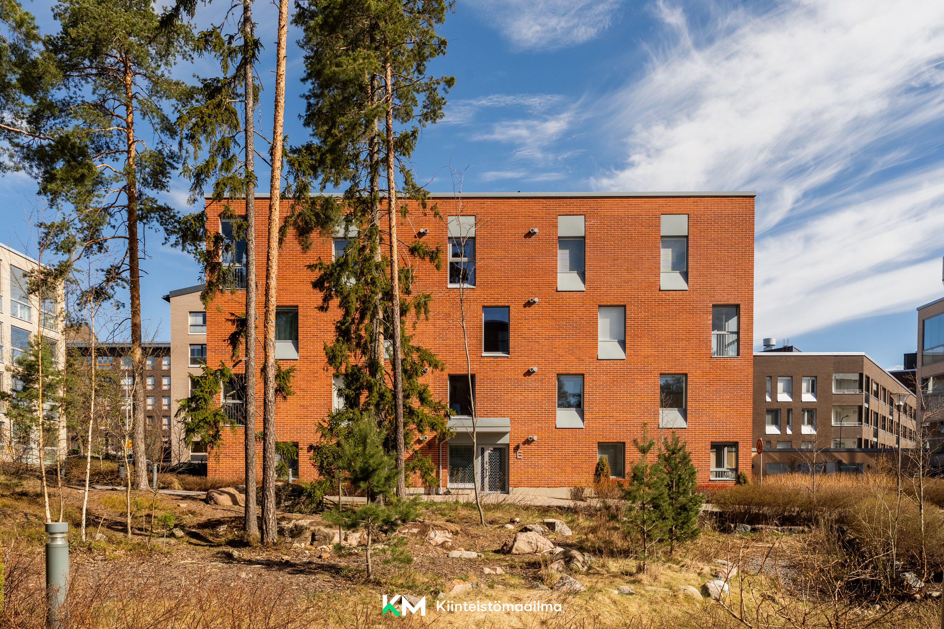 Maisemamaalauksenkatu 4, Kuninkaantammi, Helsinki