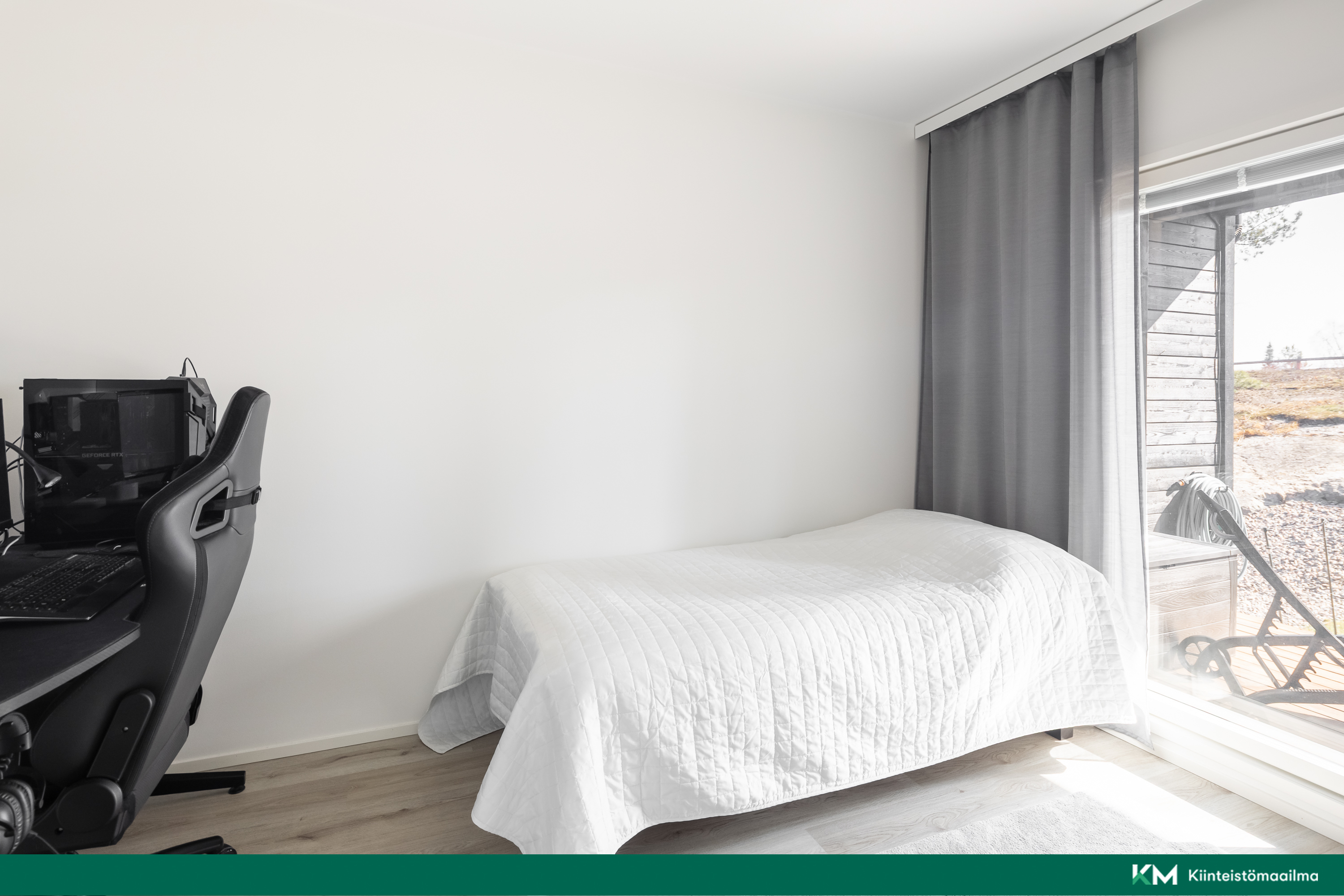 Liisankalliontie 11, Vantaa