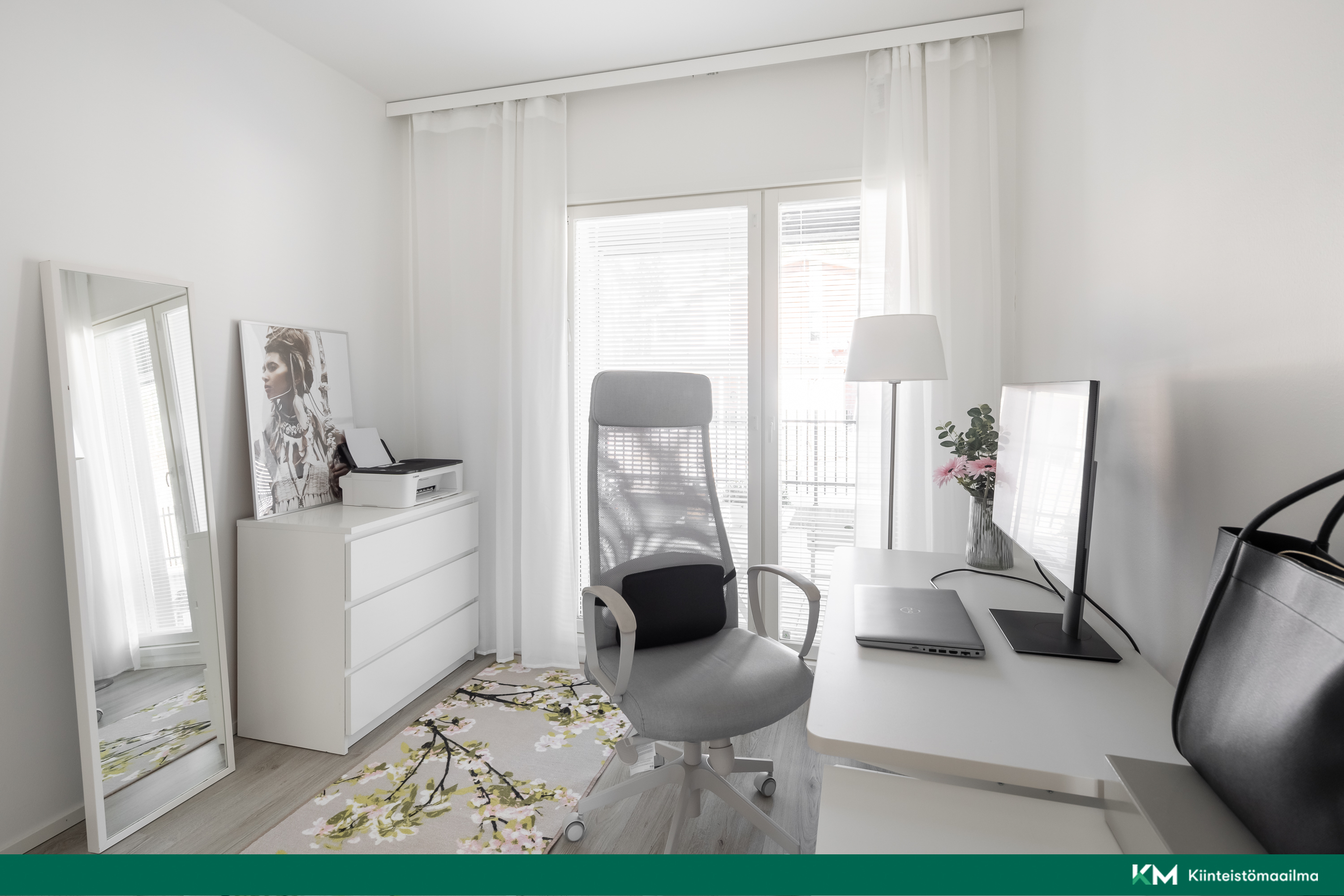 Liisankalliontie 11, Vantaa