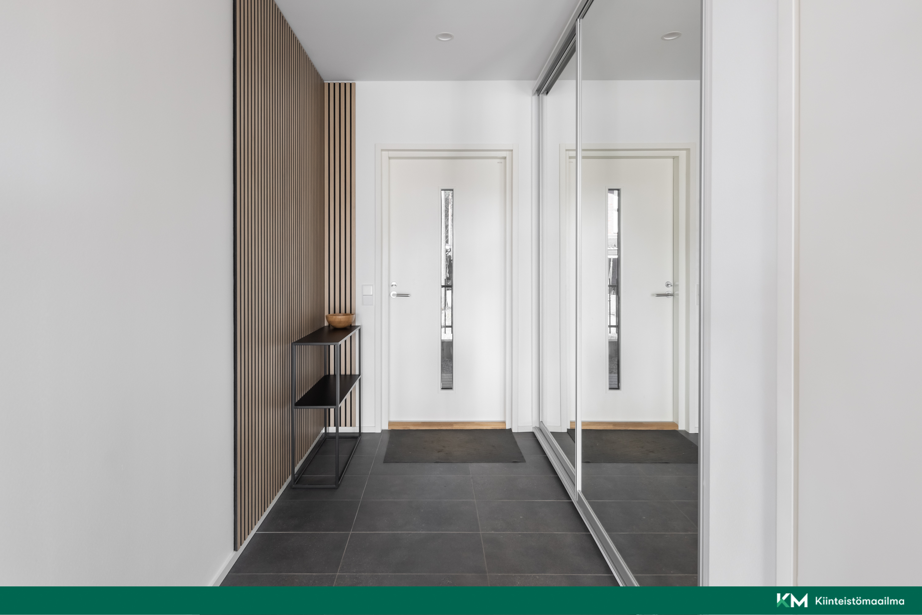 Liisankalliontie 11, Vantaa