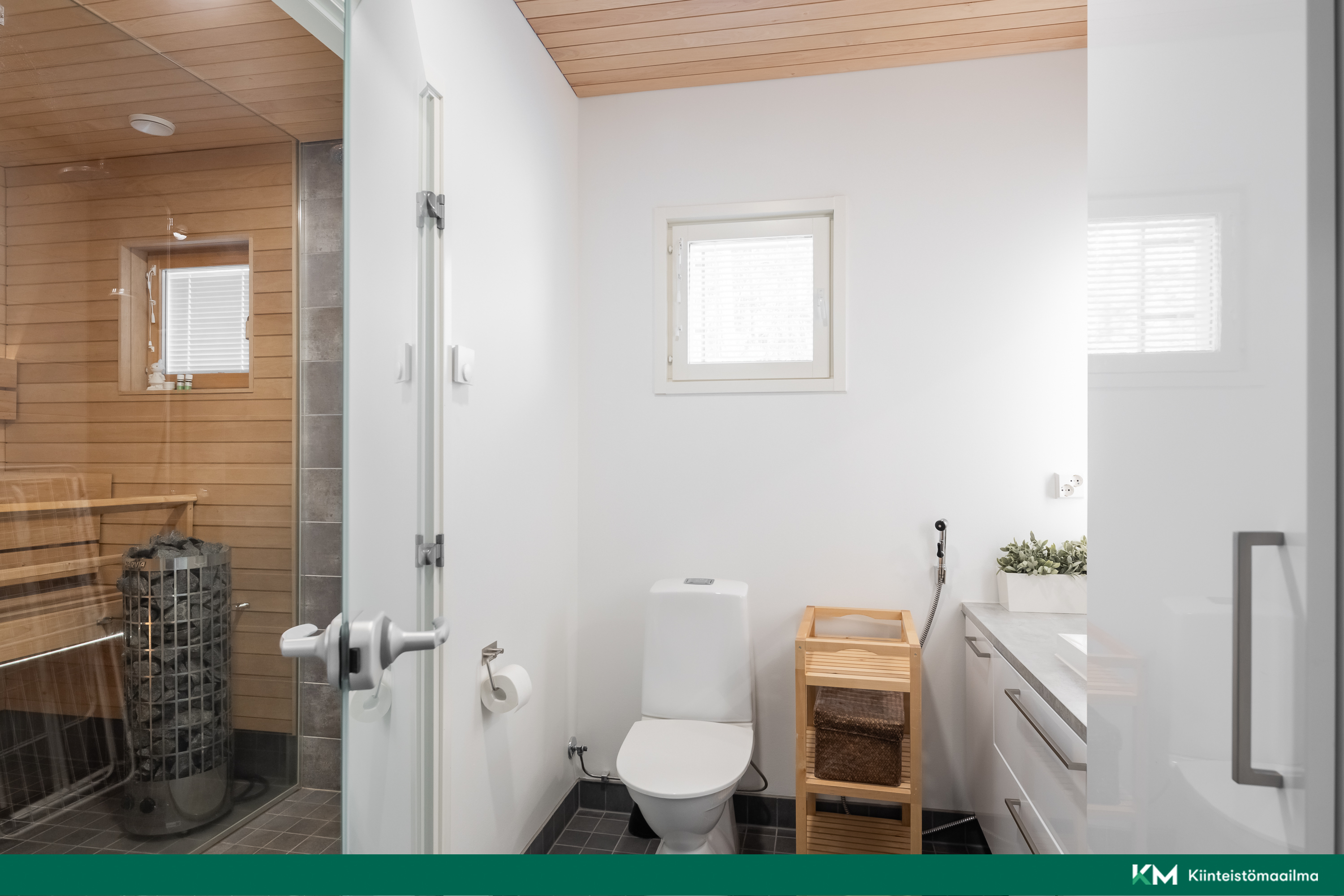 Liisankalliontie 11, Vantaa