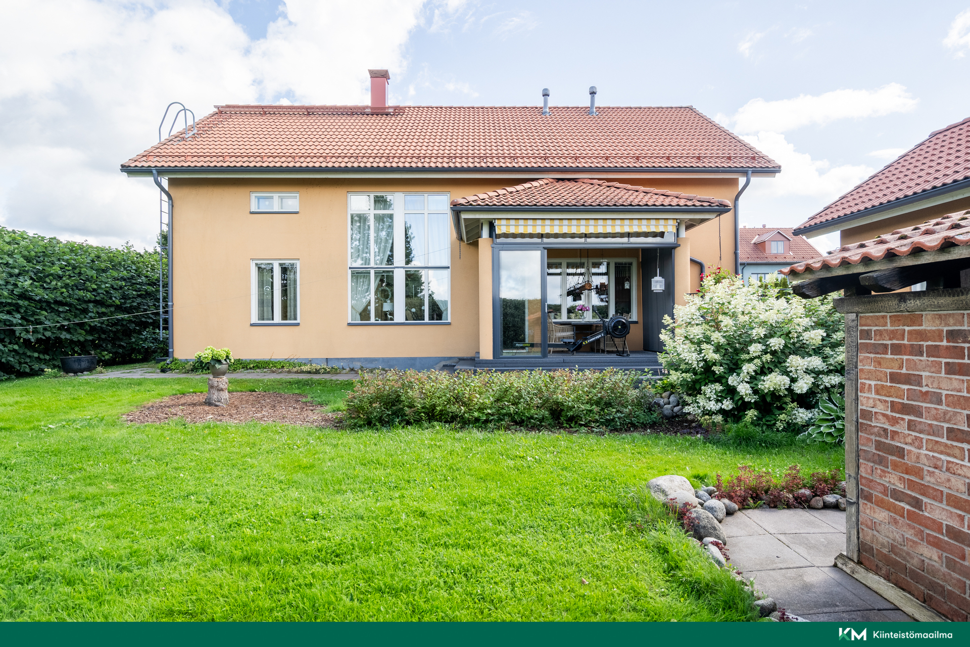 Aatelitie 14, Kartanonkoski, Vantaa