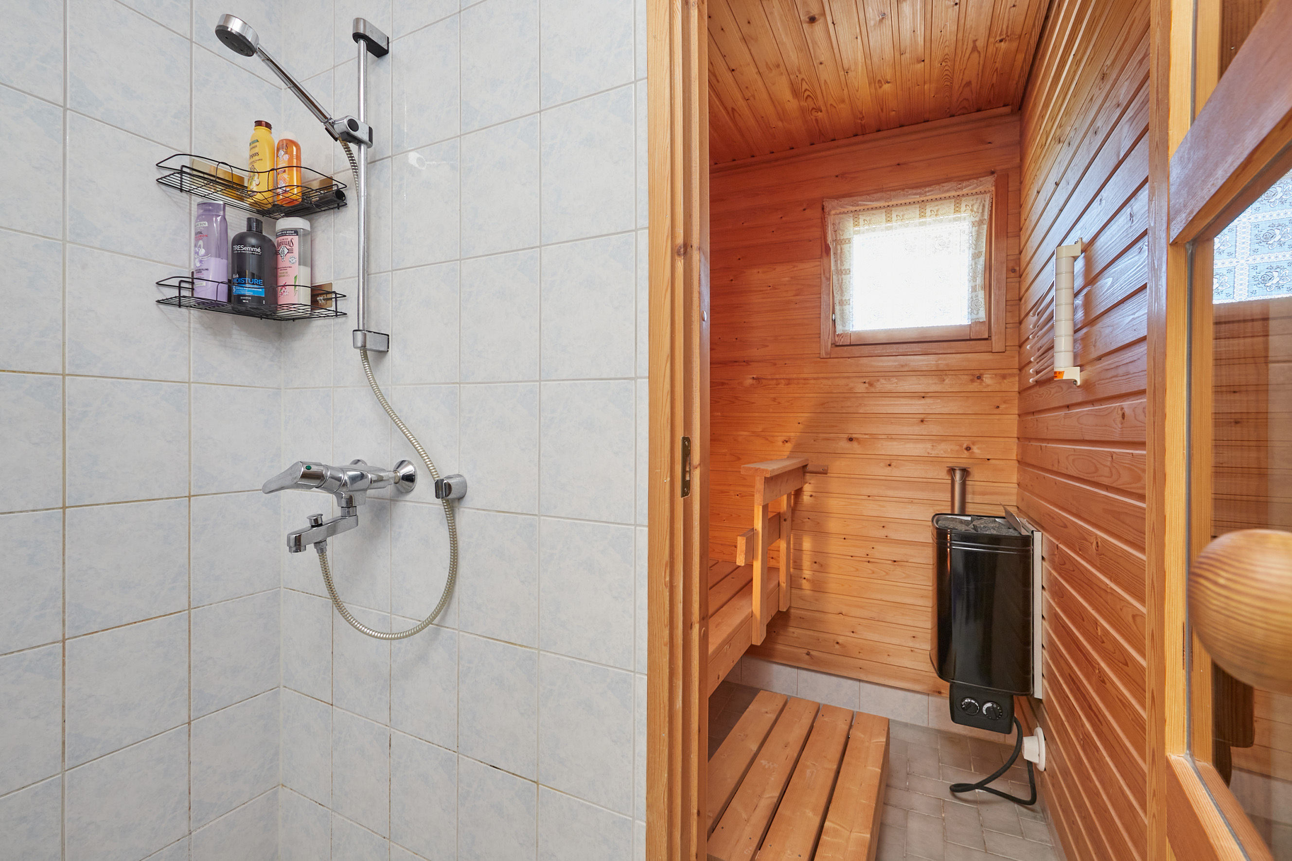 Kujatie 3, Lohja