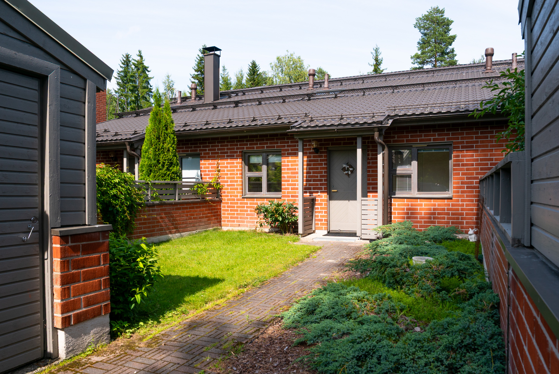 Sinivuokko 8 , Ristikivi, Jyväskylä