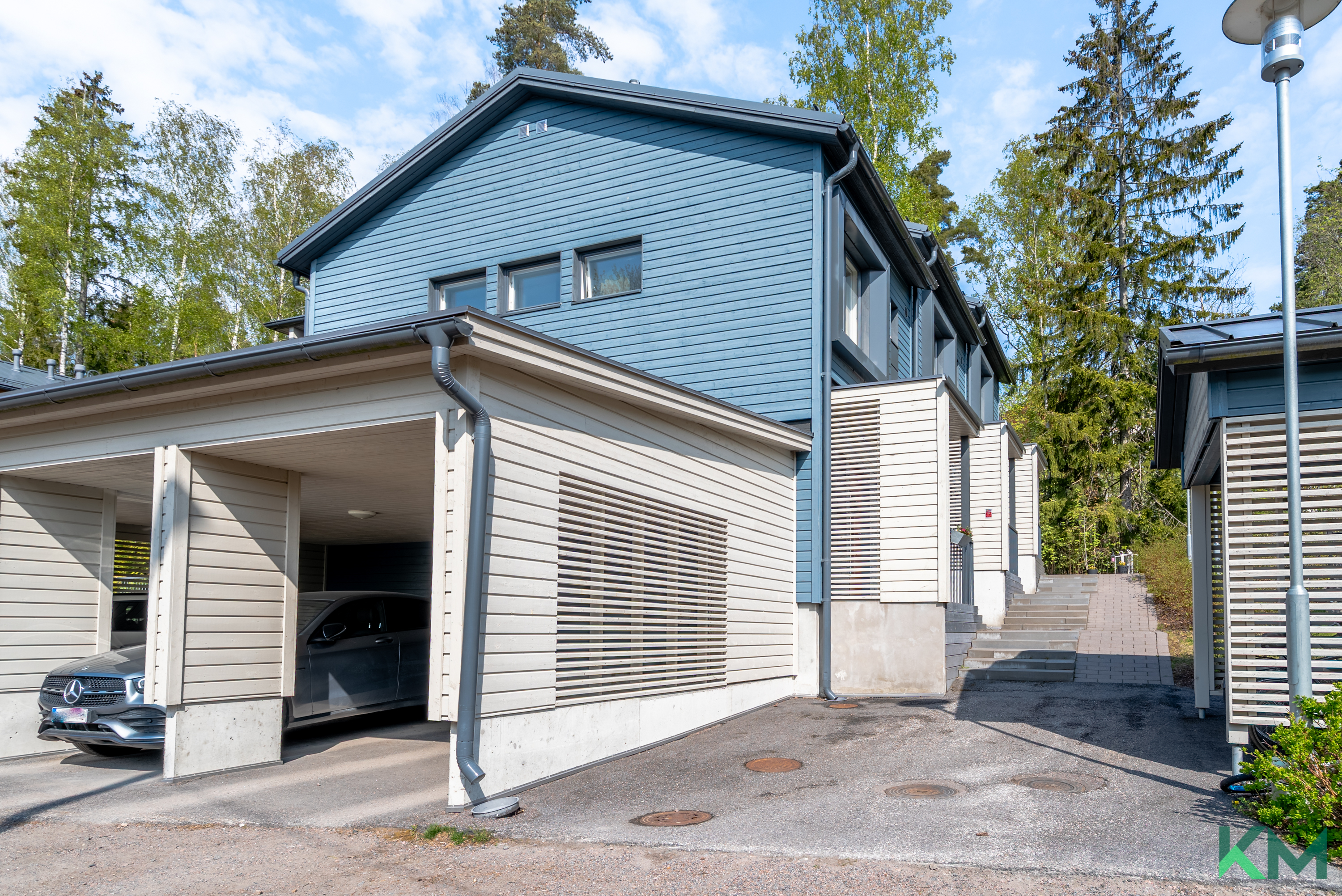 Huhtakivenkuja 2, Mellunmäki, Helsinki