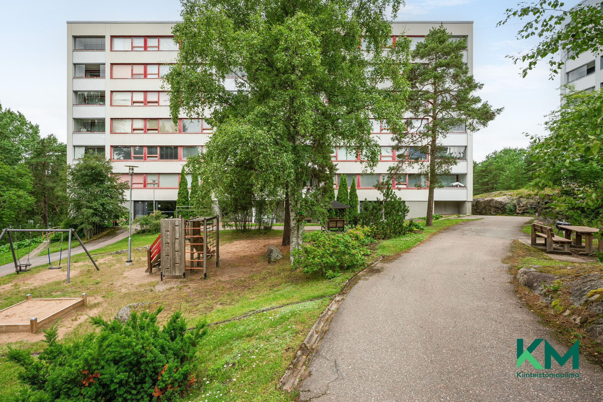 Nostoväenkatu 9 , Runosmäki, Turku