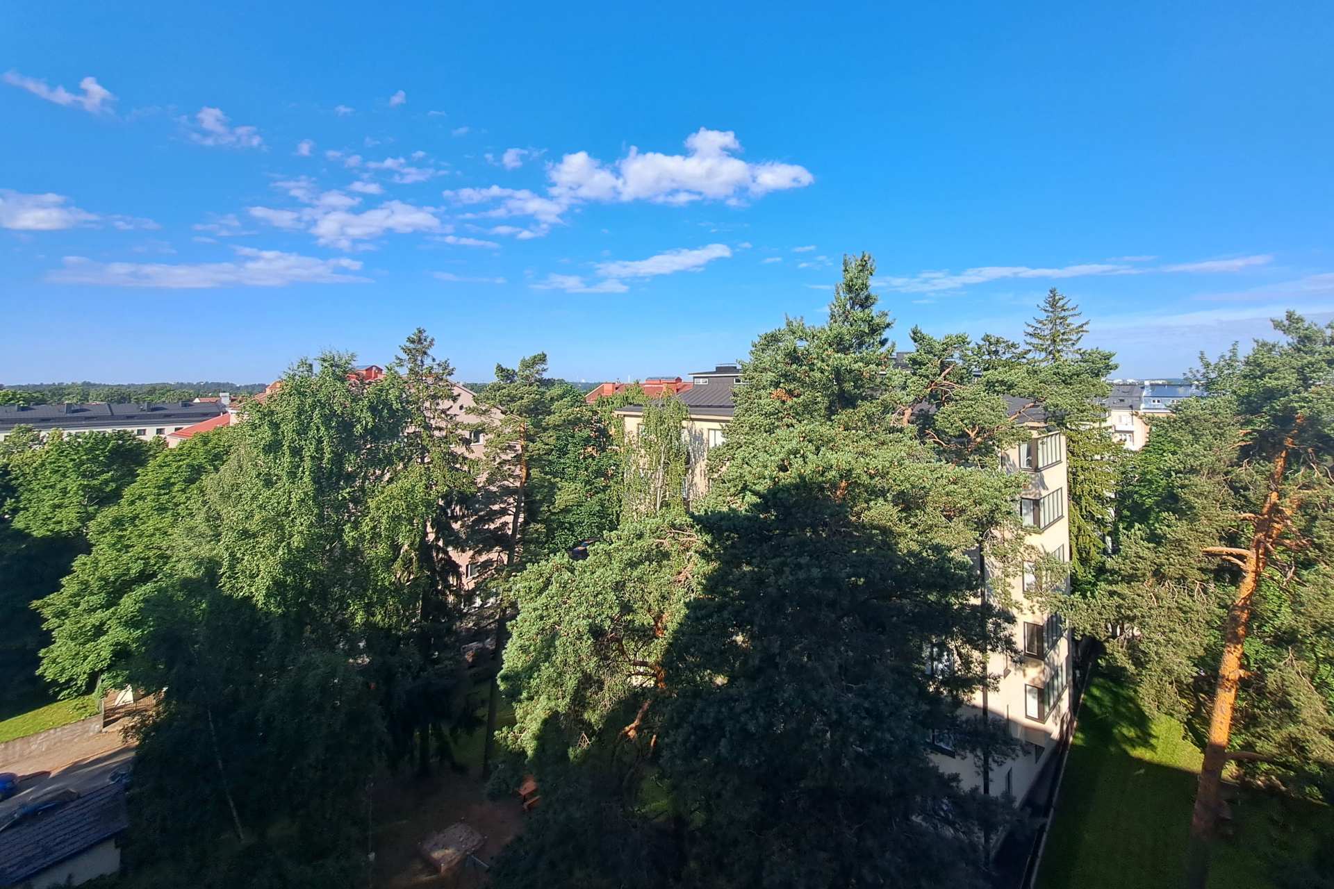 Lokkalantie 14, Munkkiniemi, Helsinki