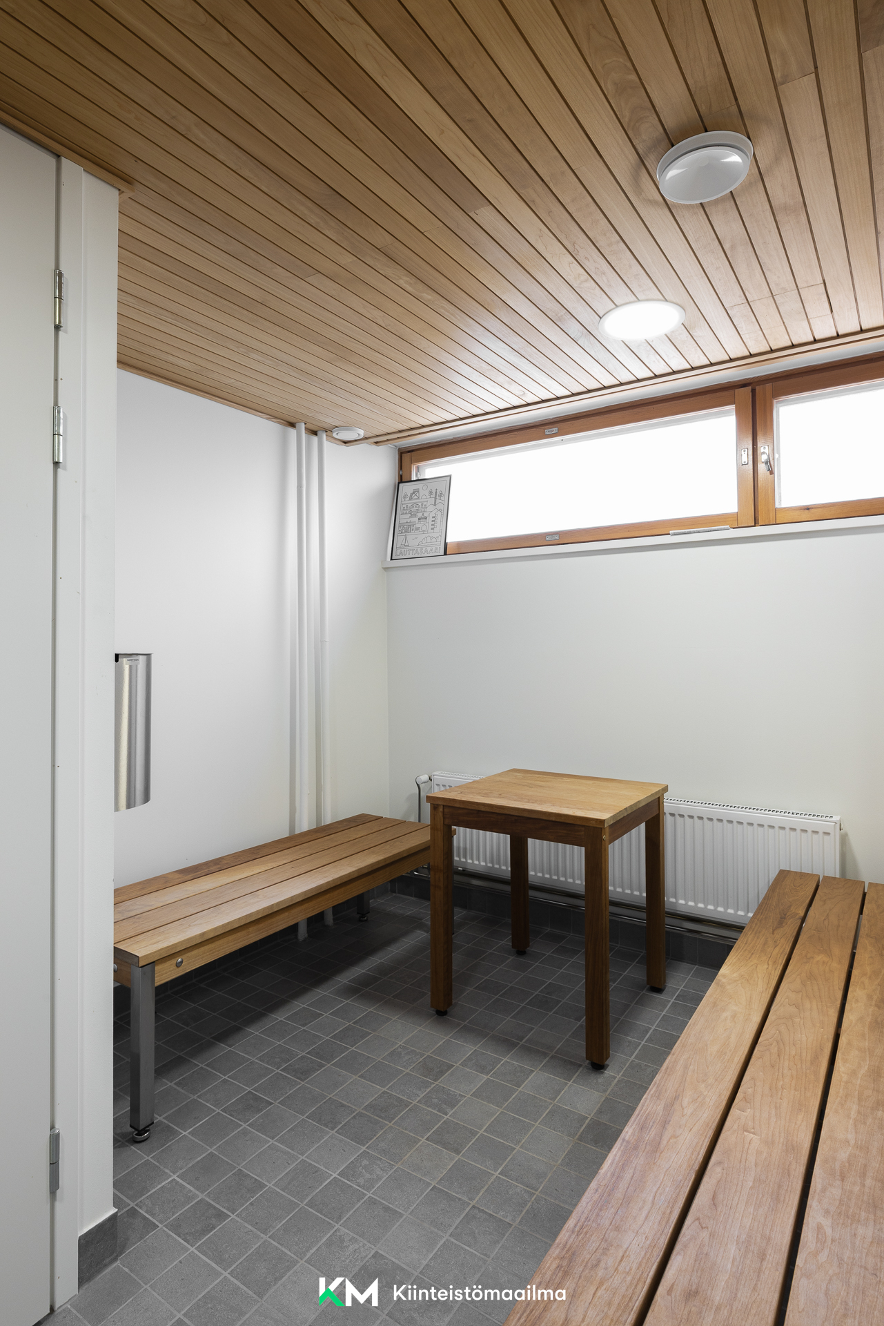 Saunaosaston pukuhuone