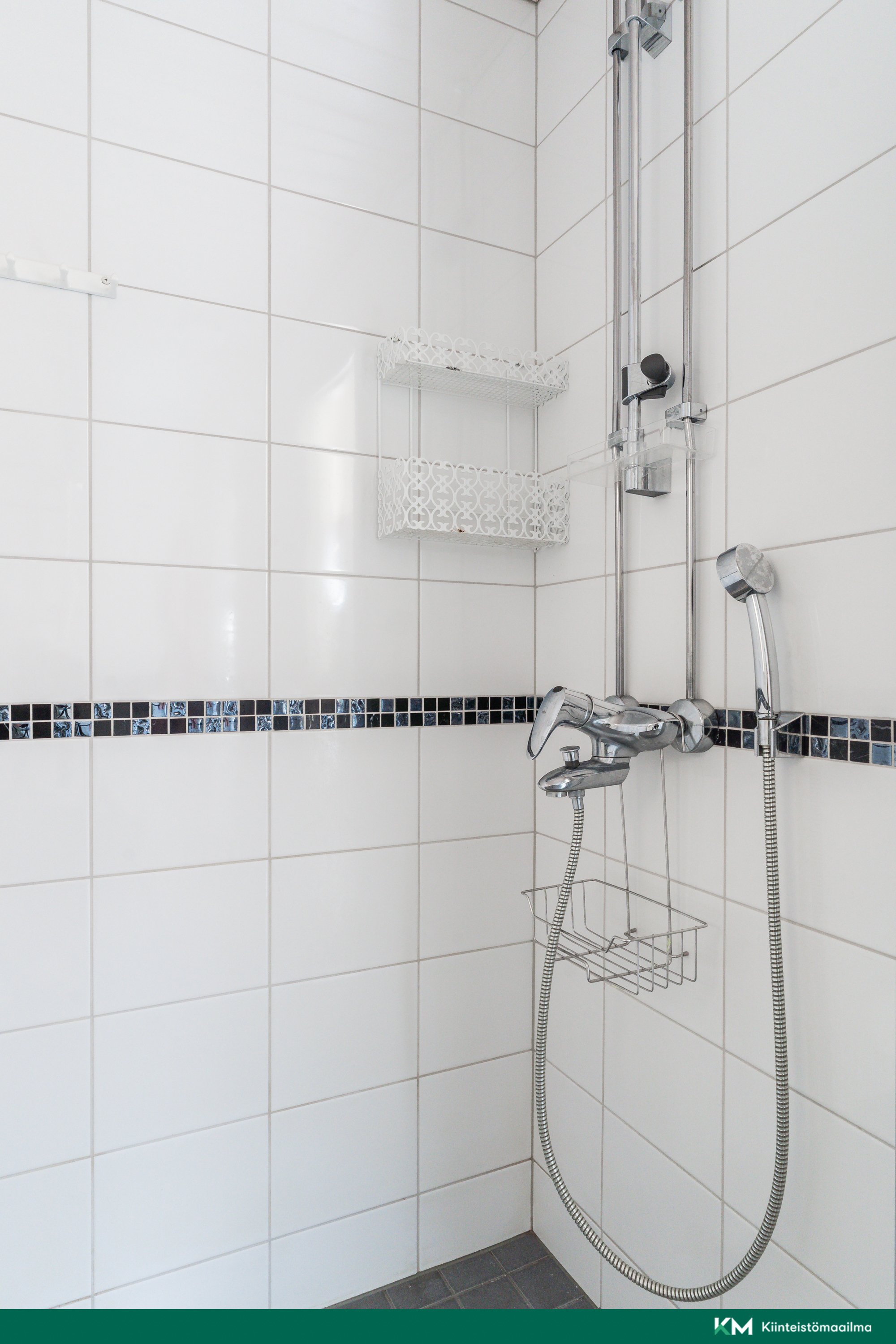 Kuusistonlinnantie 1, Vartiokylä, Helsinki