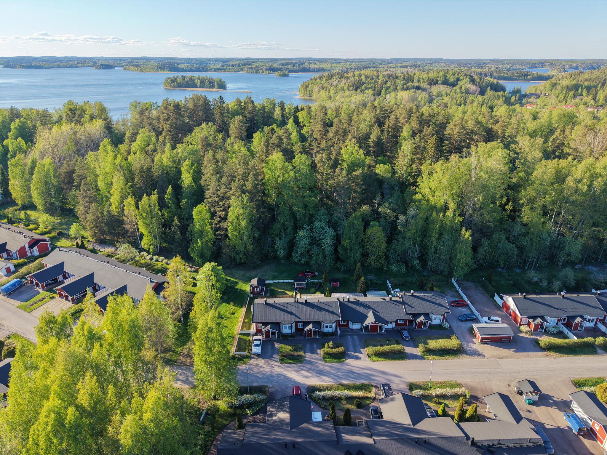Takojantie 7, Villähde