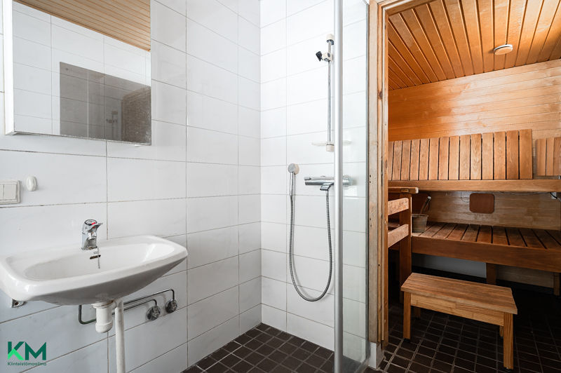 Takojantie 7, Villähde
