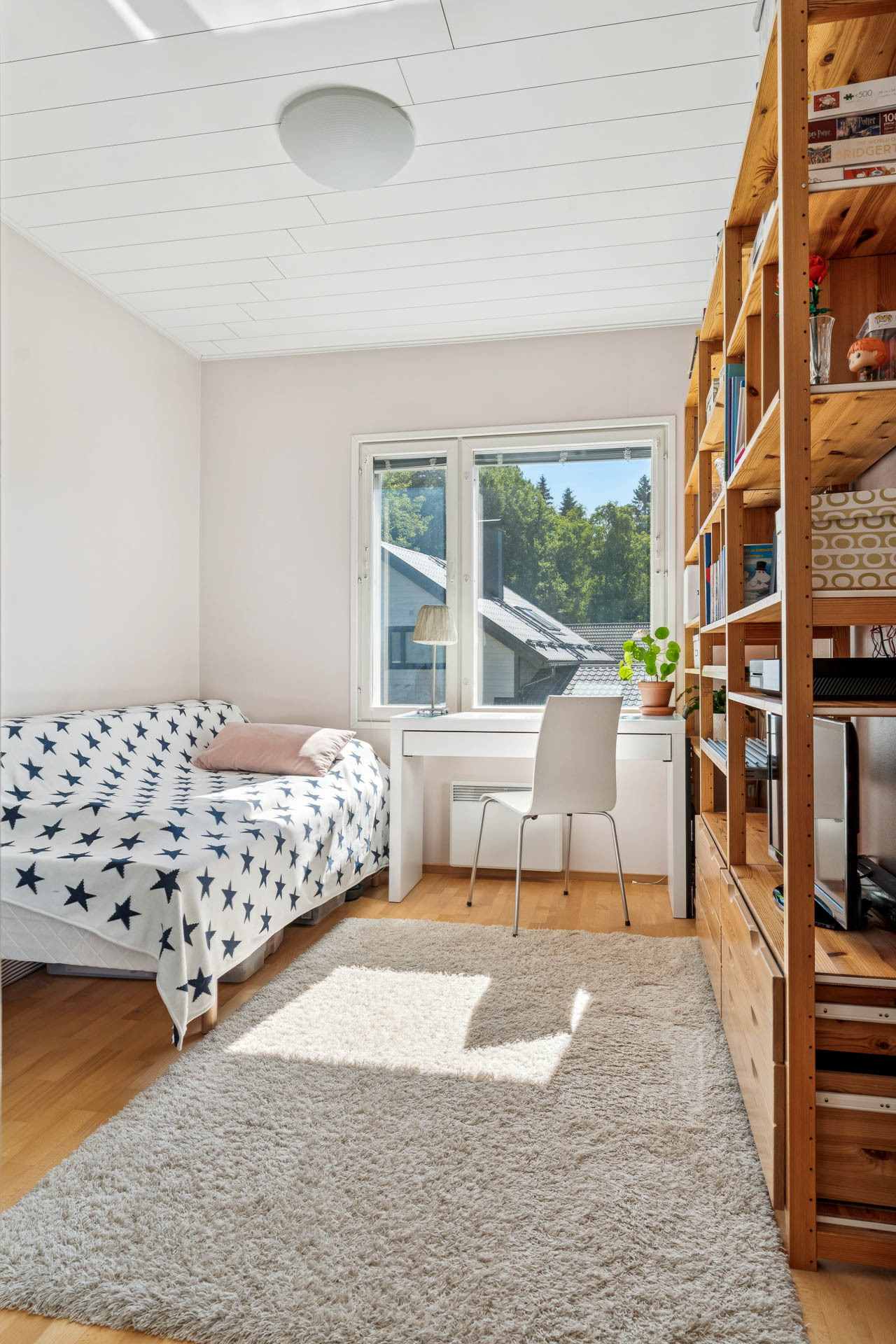 Uudisraivaajantie 24a, Töyrynummi, Helsinki