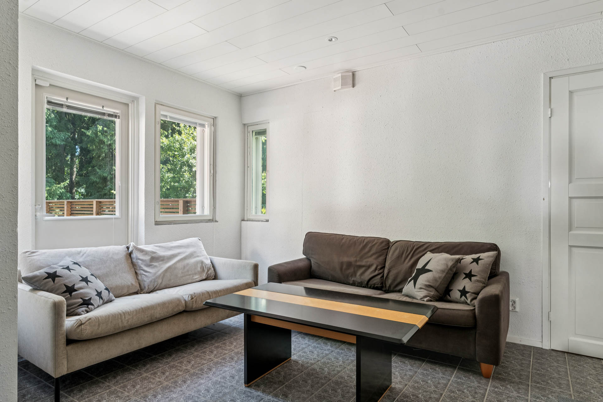 Uudisraivaajantie 24a, Töyrynummi, Helsinki