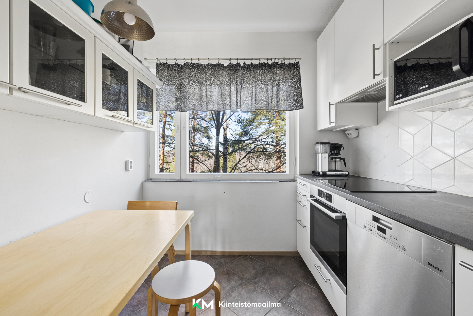 Niittykallio 2, Espoo