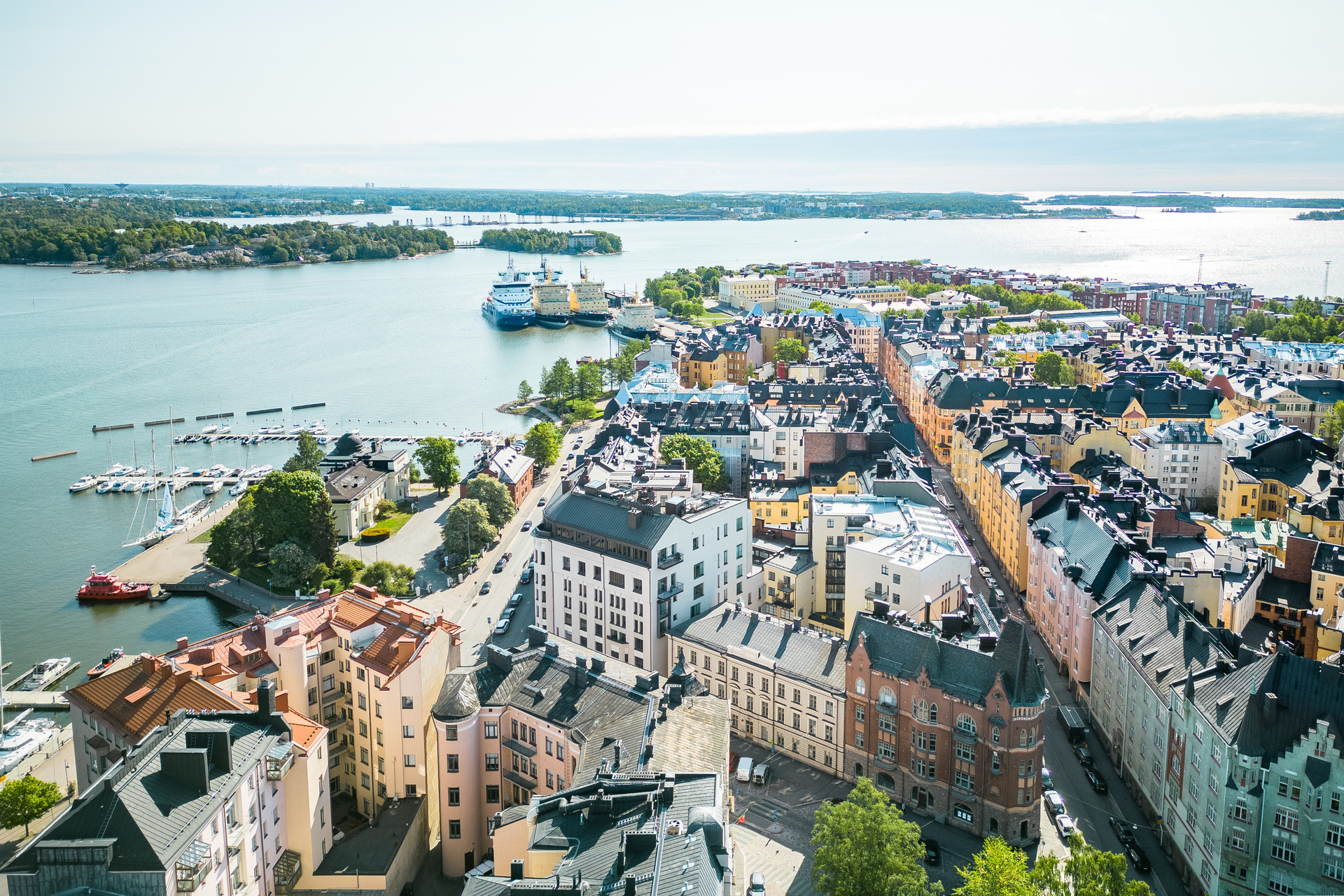 Luotsikatu 12, Katajanokka, Helsinki