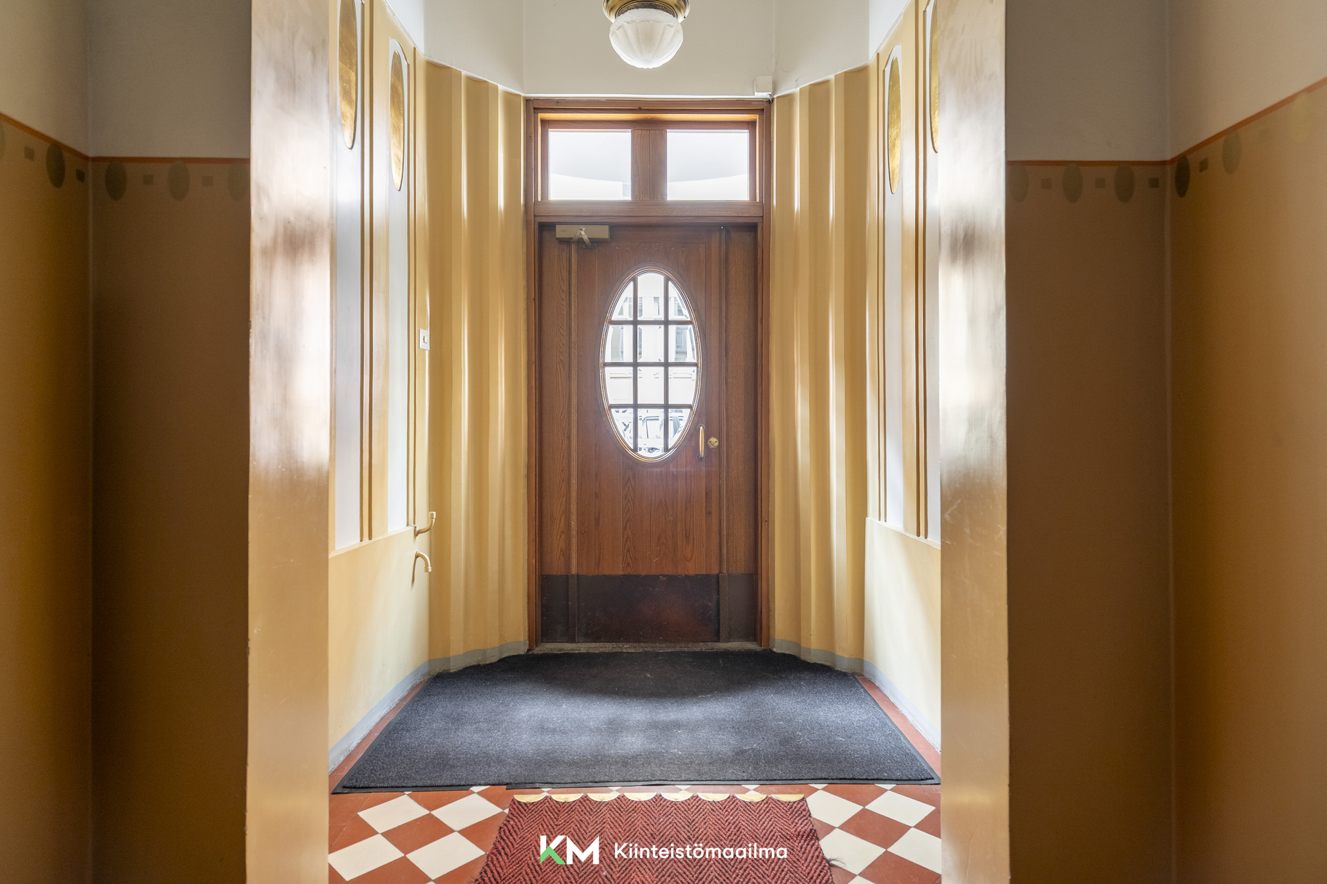 Luotsikatu 12, Katajanokka, Helsinki