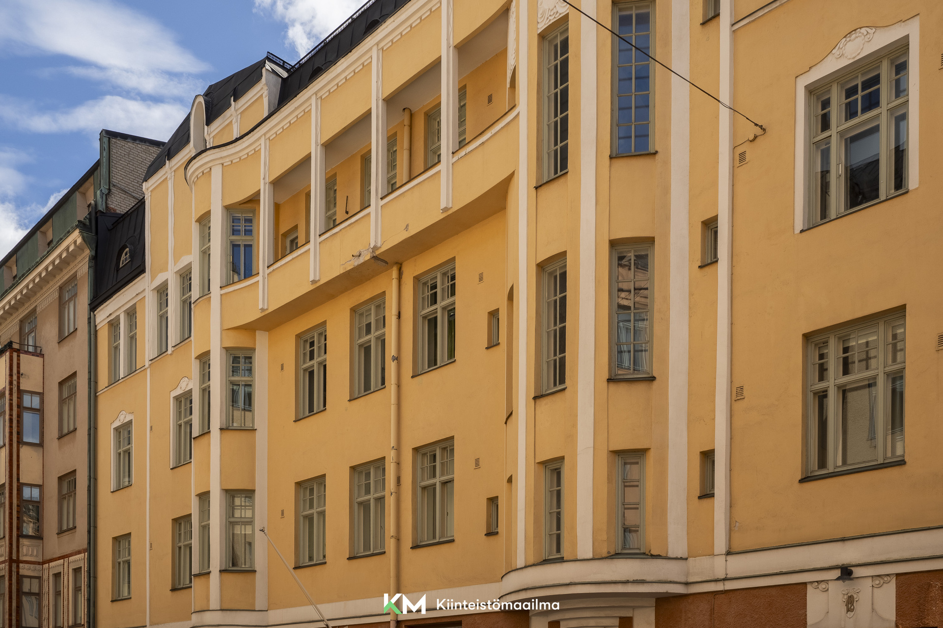 Luotsikatu 12, Katajanokka, Helsinki
