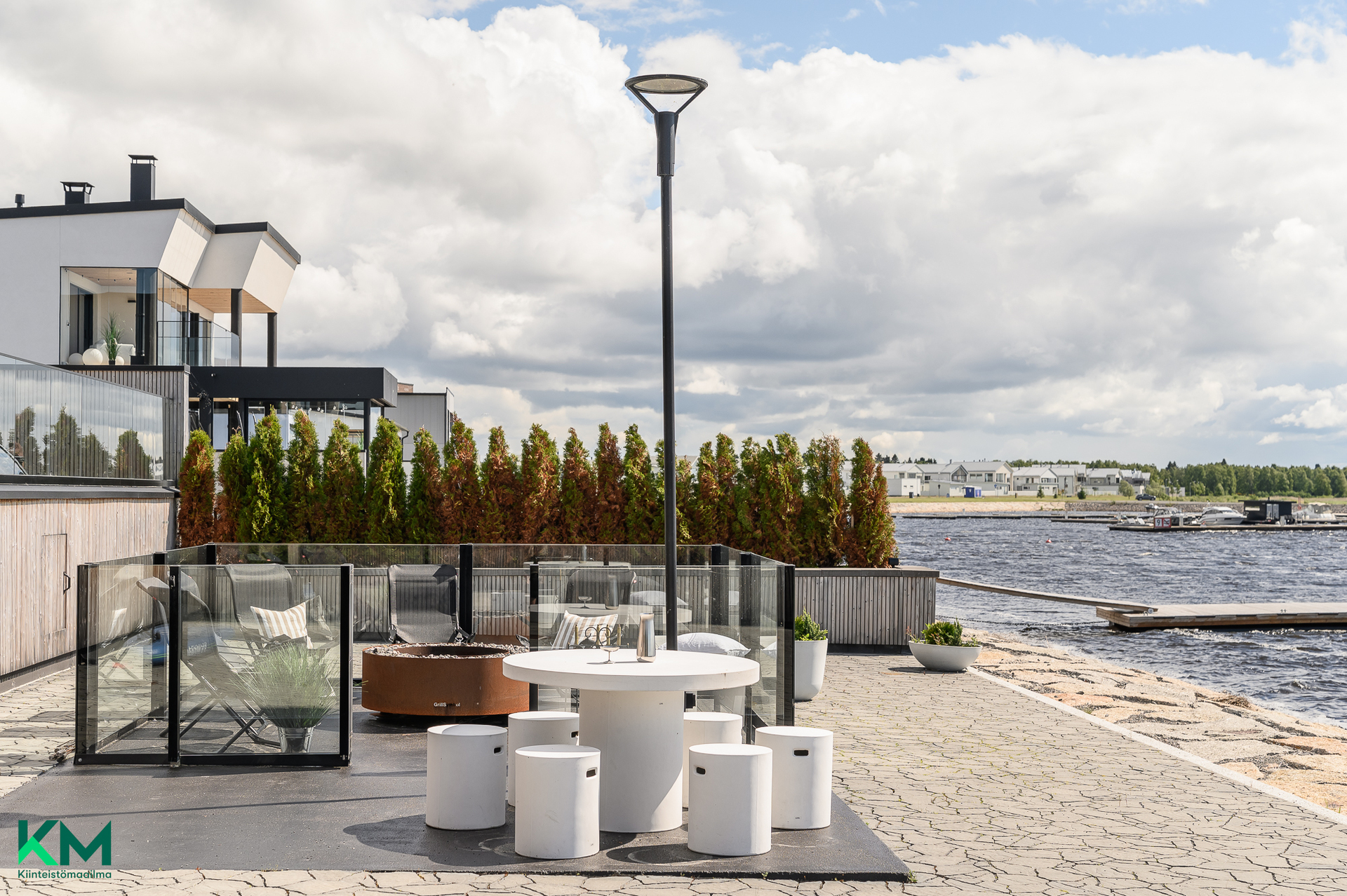 Redi 15, Pateniemenranta, Oulu