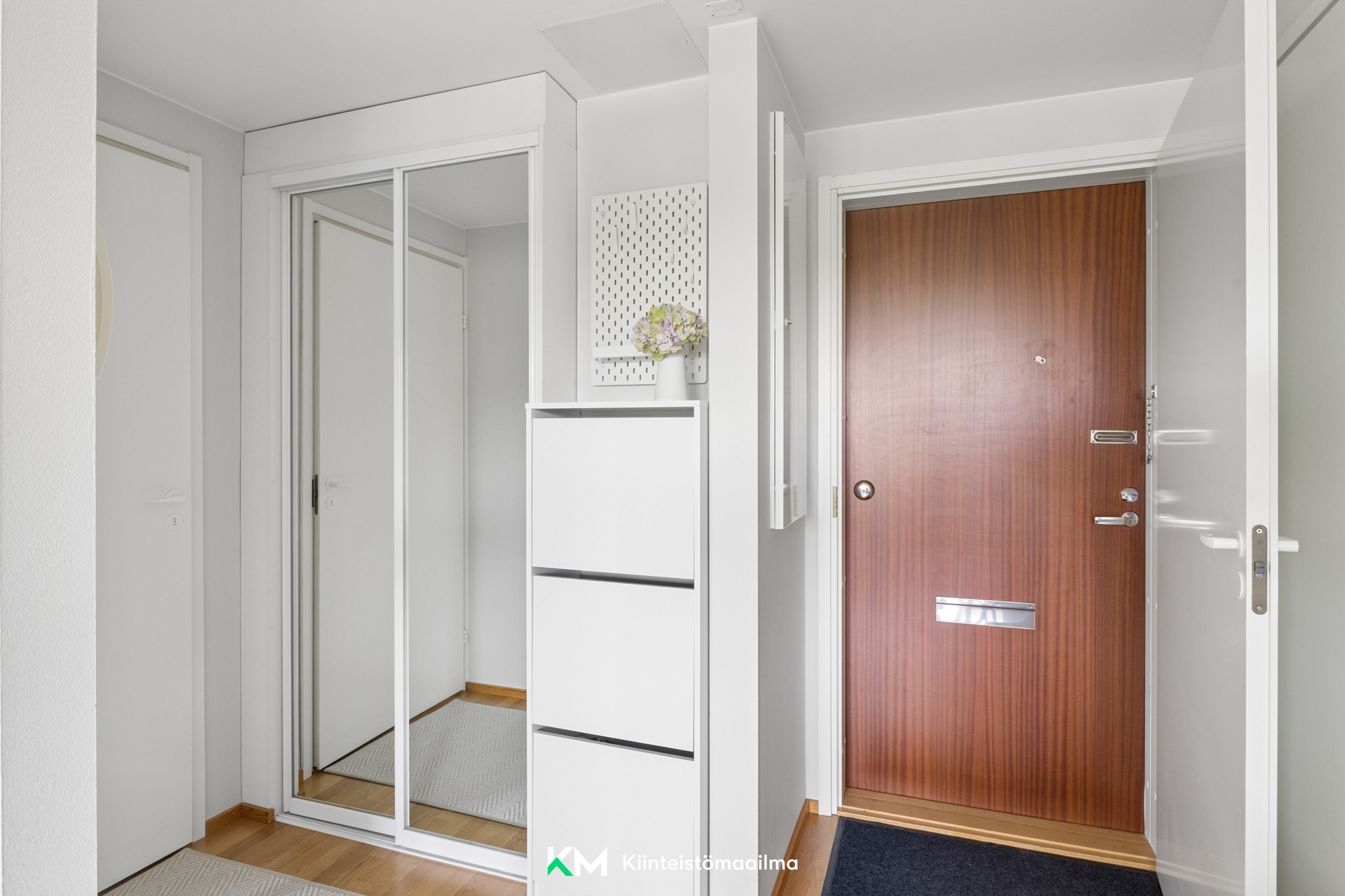 Malmiportti 6, Espoo