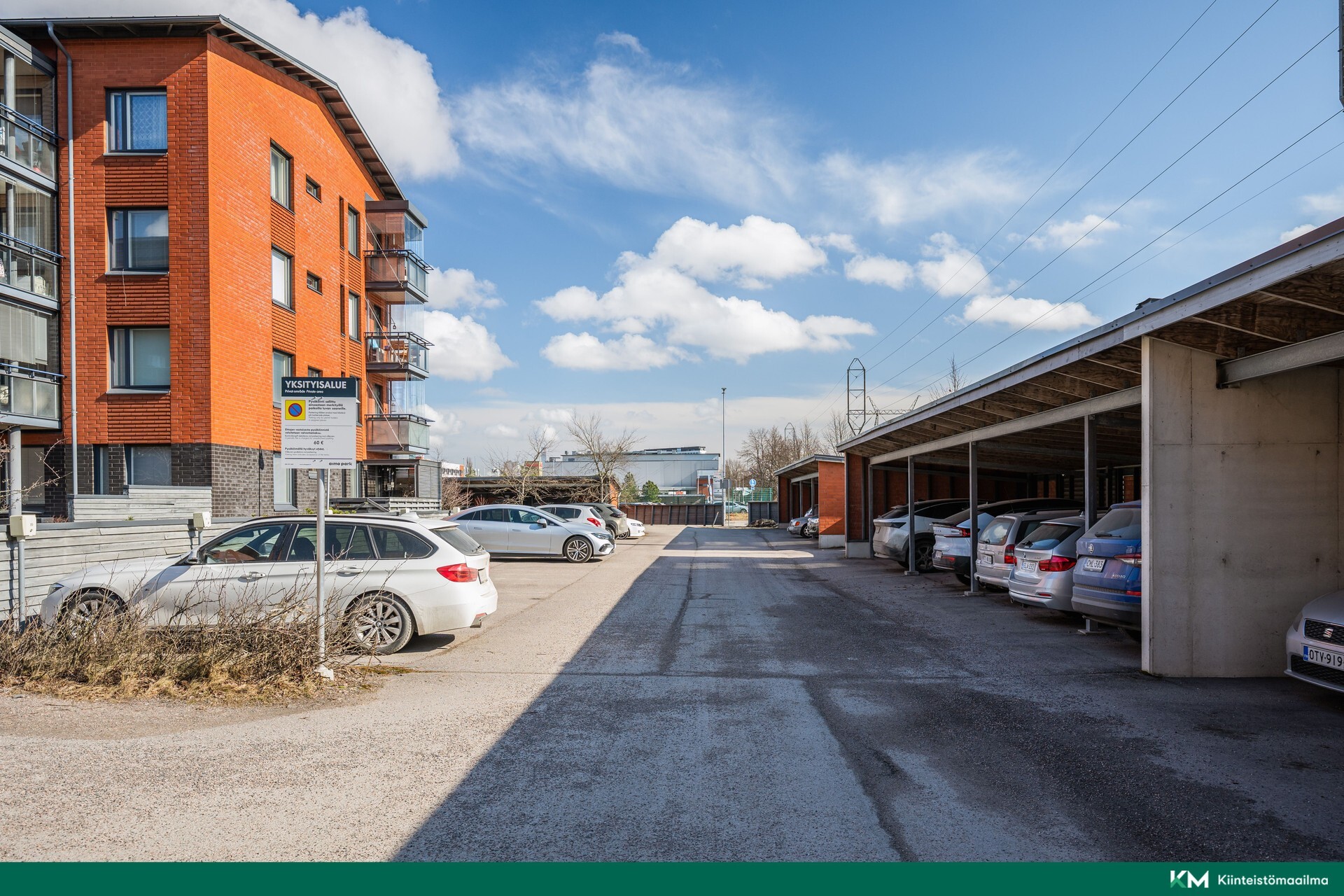 Osuustie 4, Pakkala, Vantaa