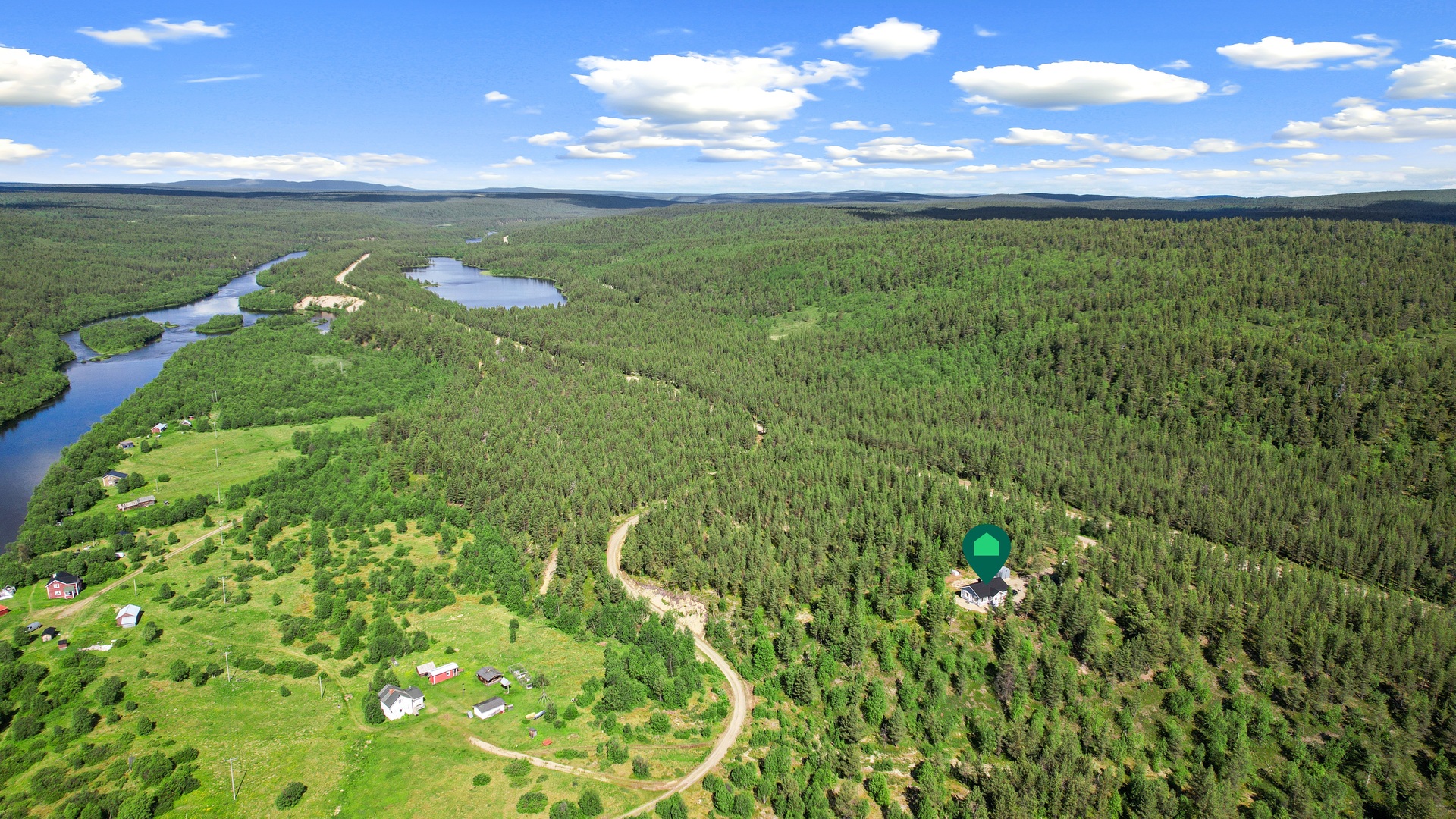 Ilmakuva Karigasniemen suuntaan