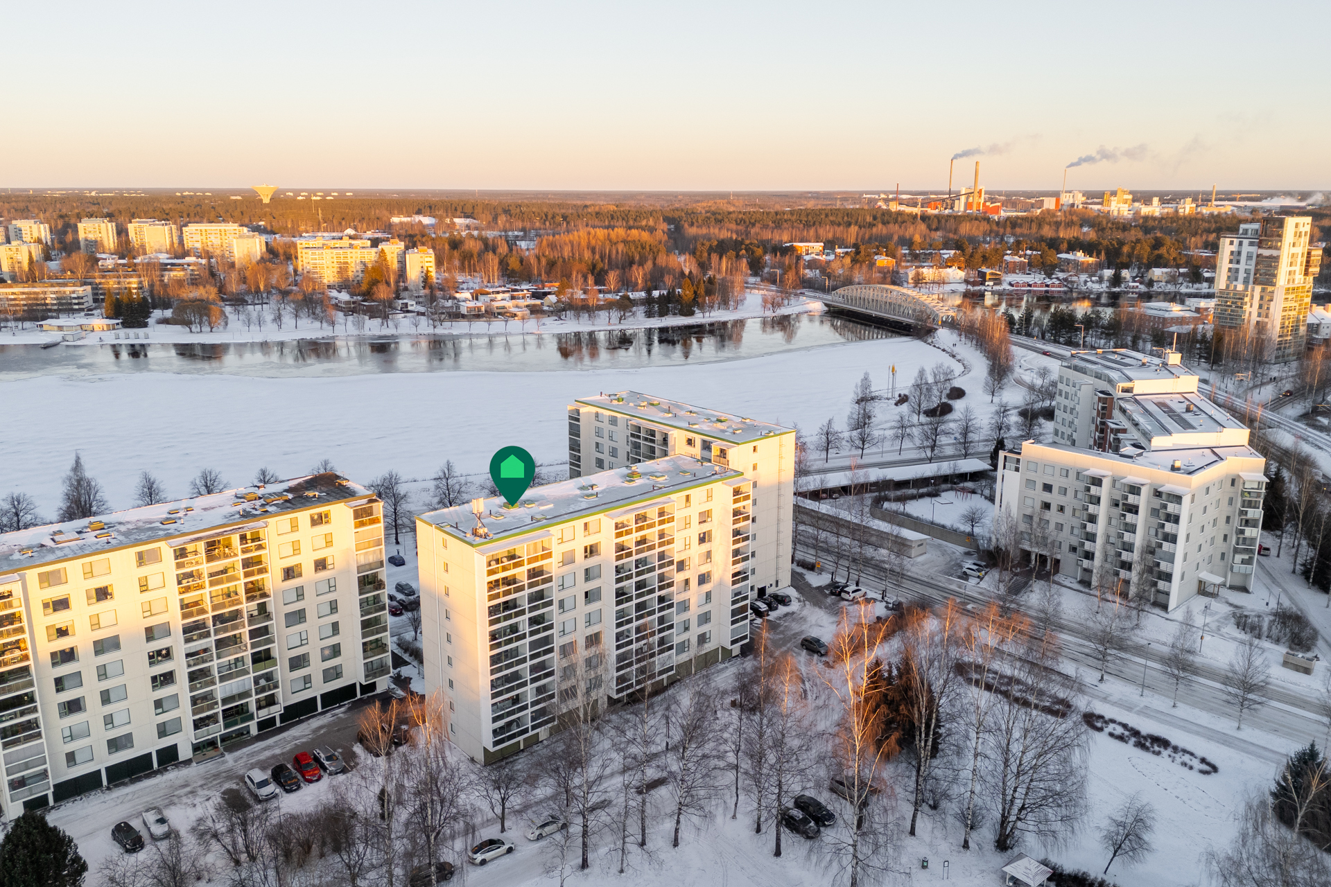 Kasarmintie 18, Oulu