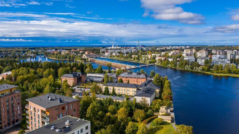 Kasarmintie 18, Oulu