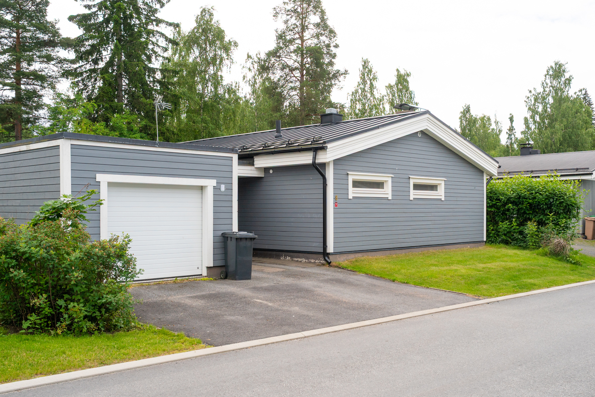 Aapatie 8, Heinälampi, Jyväskylä